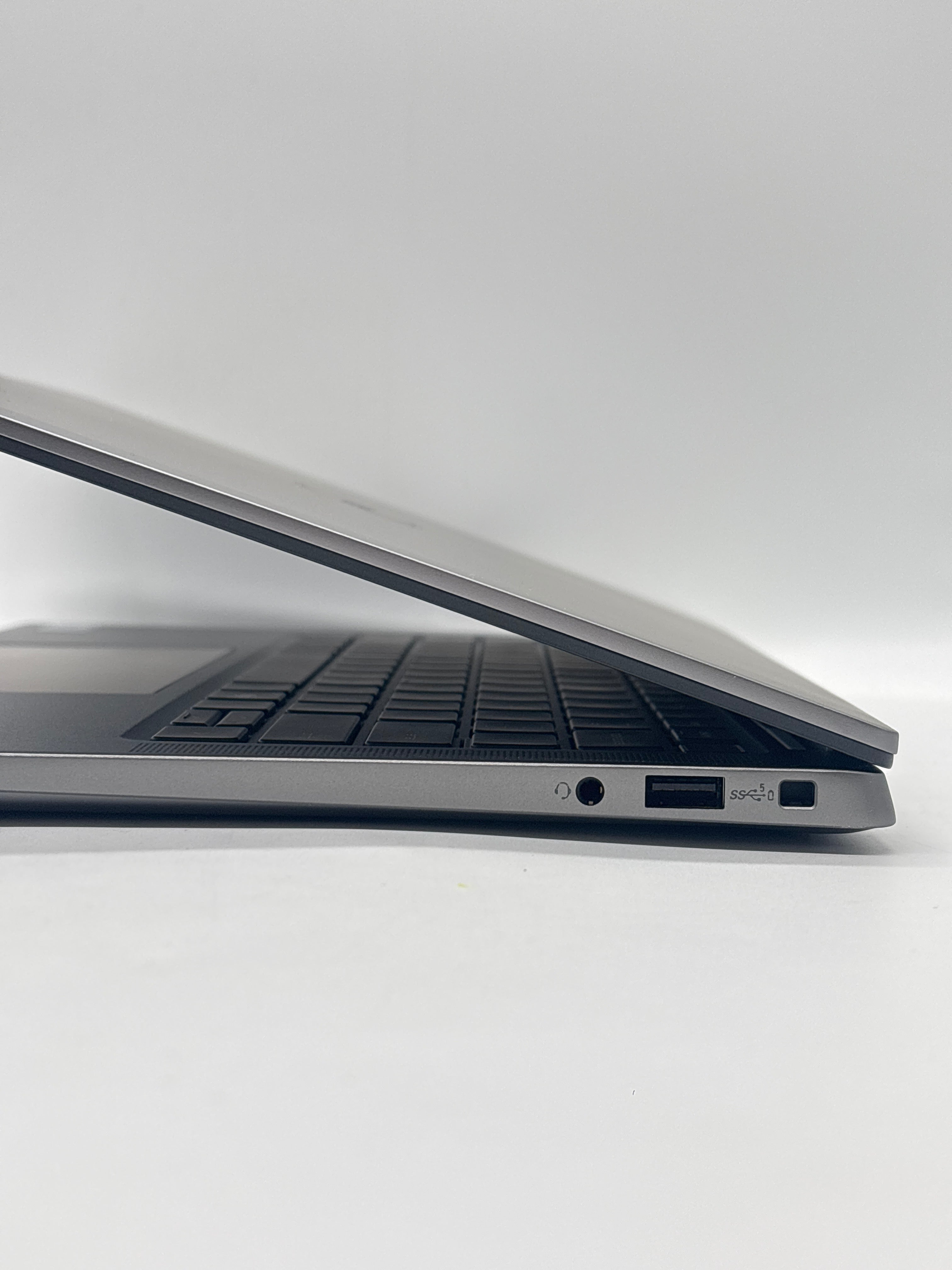 Dell Latitude 7350 Touch Ultra 7 165U 16GB RAM 512GB SSD