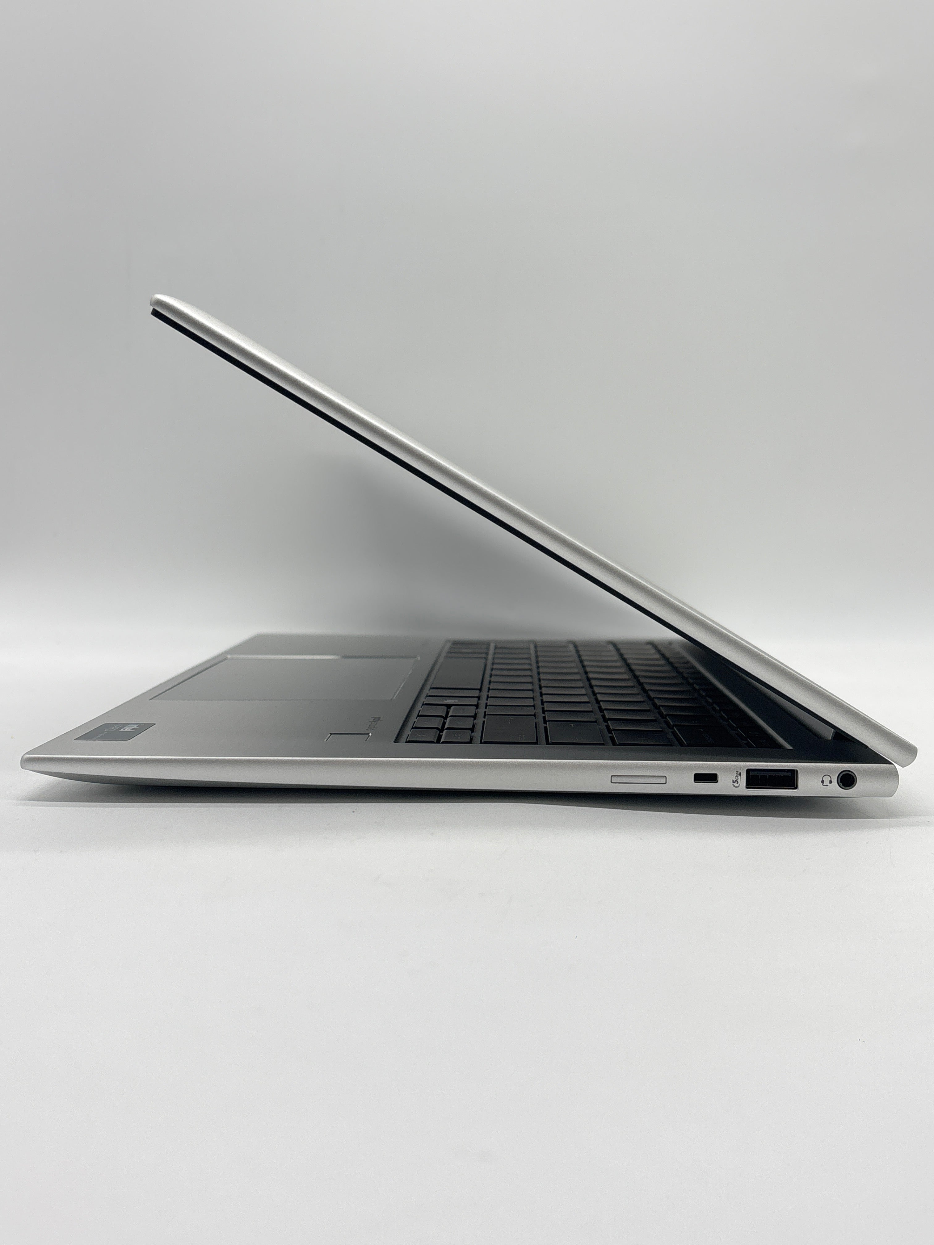 HP EliteBook 840 G11 Ultra 5 135U 32GB RAM 512GB SSD - For Parts (Read DESC)