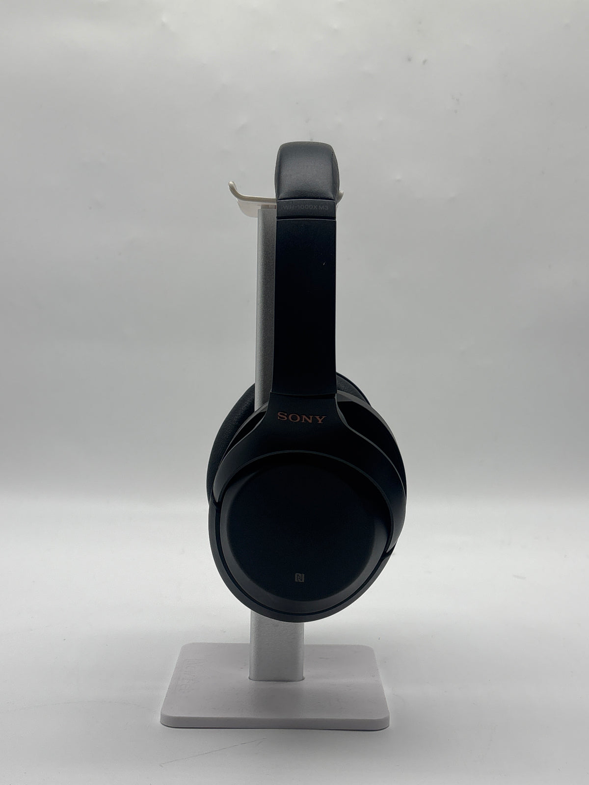 Sony WH-1000XM3 Over-Ear Headphones - Black - Used With Box