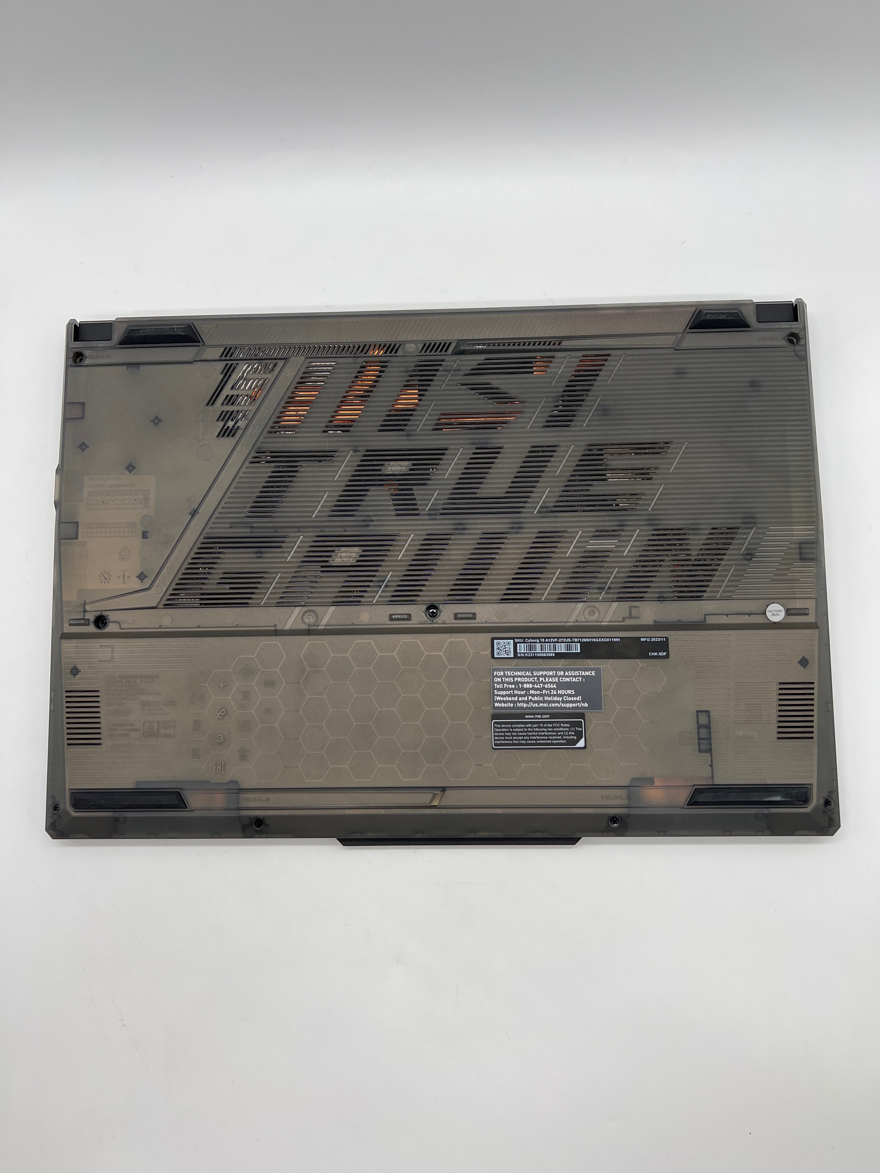 MSI Cyborg 15  i7 16GB RAM 1TB SSD, GeForce RTX 4060