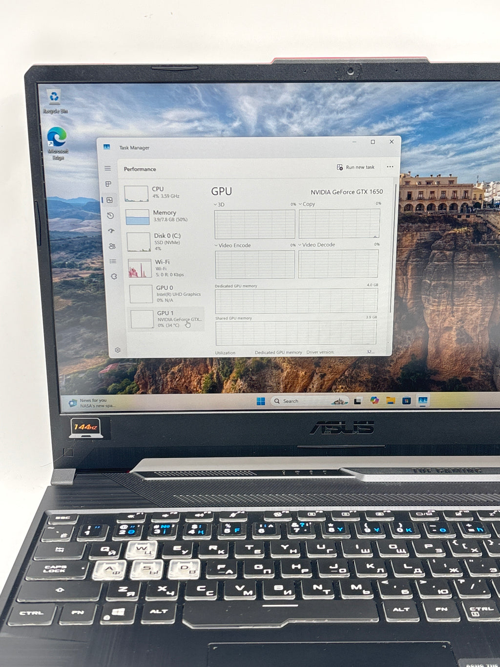 ASUS FX506L 15.6" Core i5-10300H 8GB RAM 512GB SSD GTX 1650 Black - Used