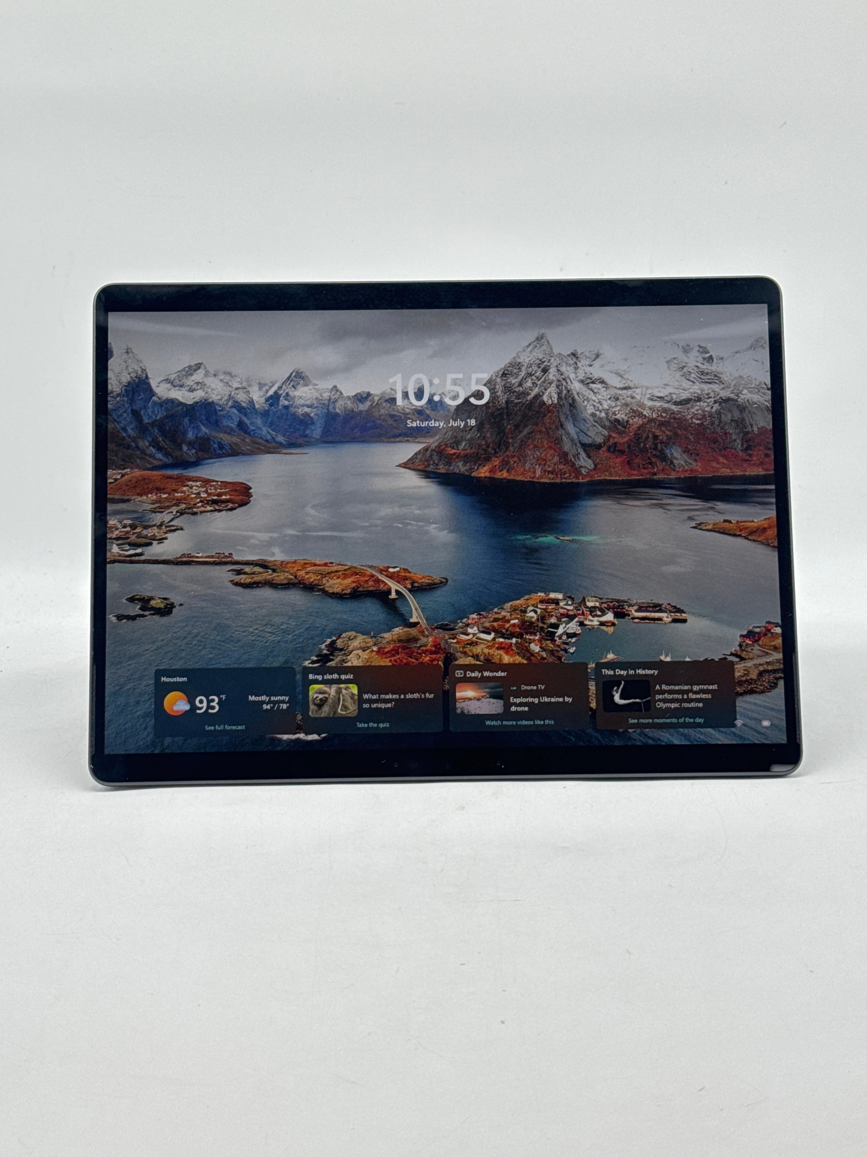Microsoft Surface Pro 9 2038 13" i5-1235U 8GB RAM 256GB SSD - Used