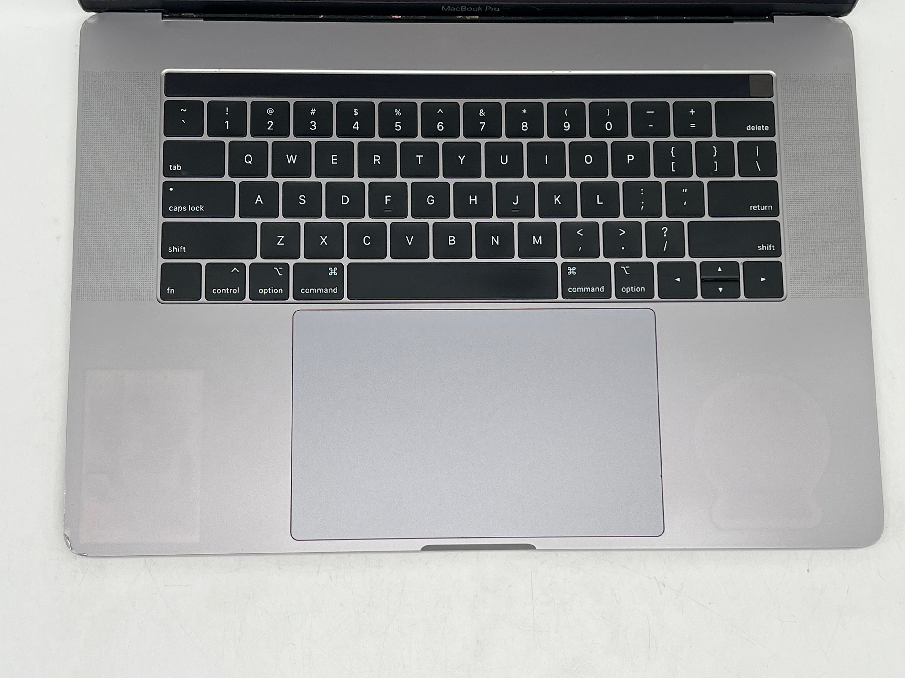 Apple MacBook Pro 15" A1990 Core i7 16GB RAM 256GB SSD Bad Battery