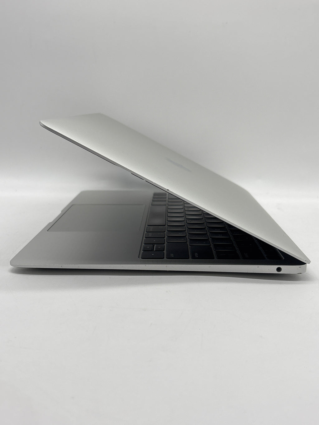 Apple MacBook Air 13" A1932 i5 8GB RAM 128GB SSD