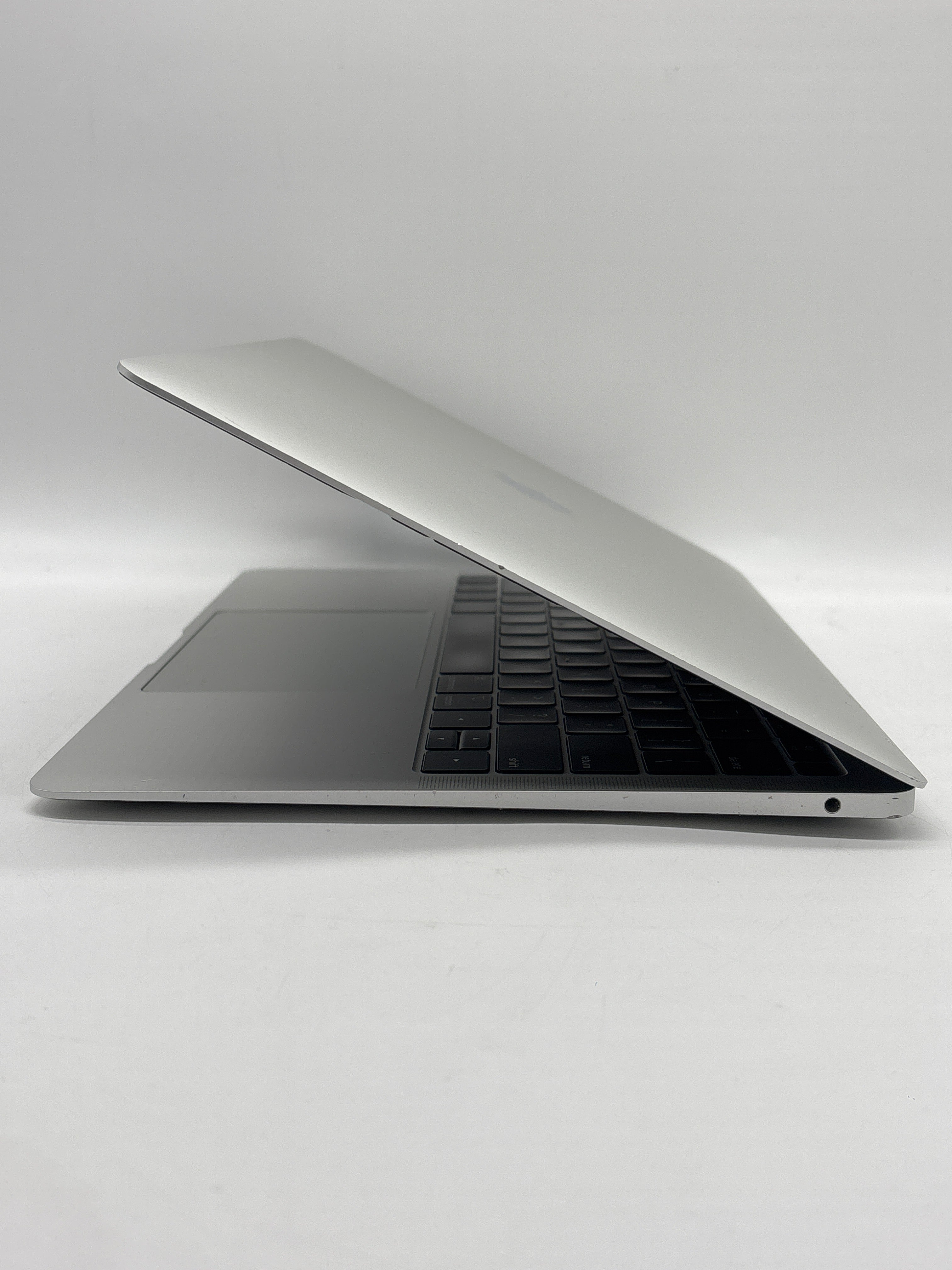 Apple MacBook Air 13" A1932 i5 8GB RAM 128GB SSD