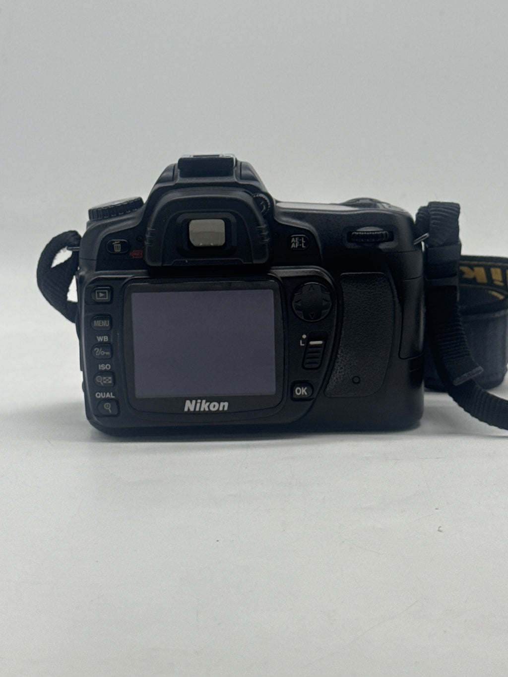 Nikon D80 10.2MP DSLR Camera w/ AF NIKKOR 50mm f/1.8D Lens & SB-400 Flash