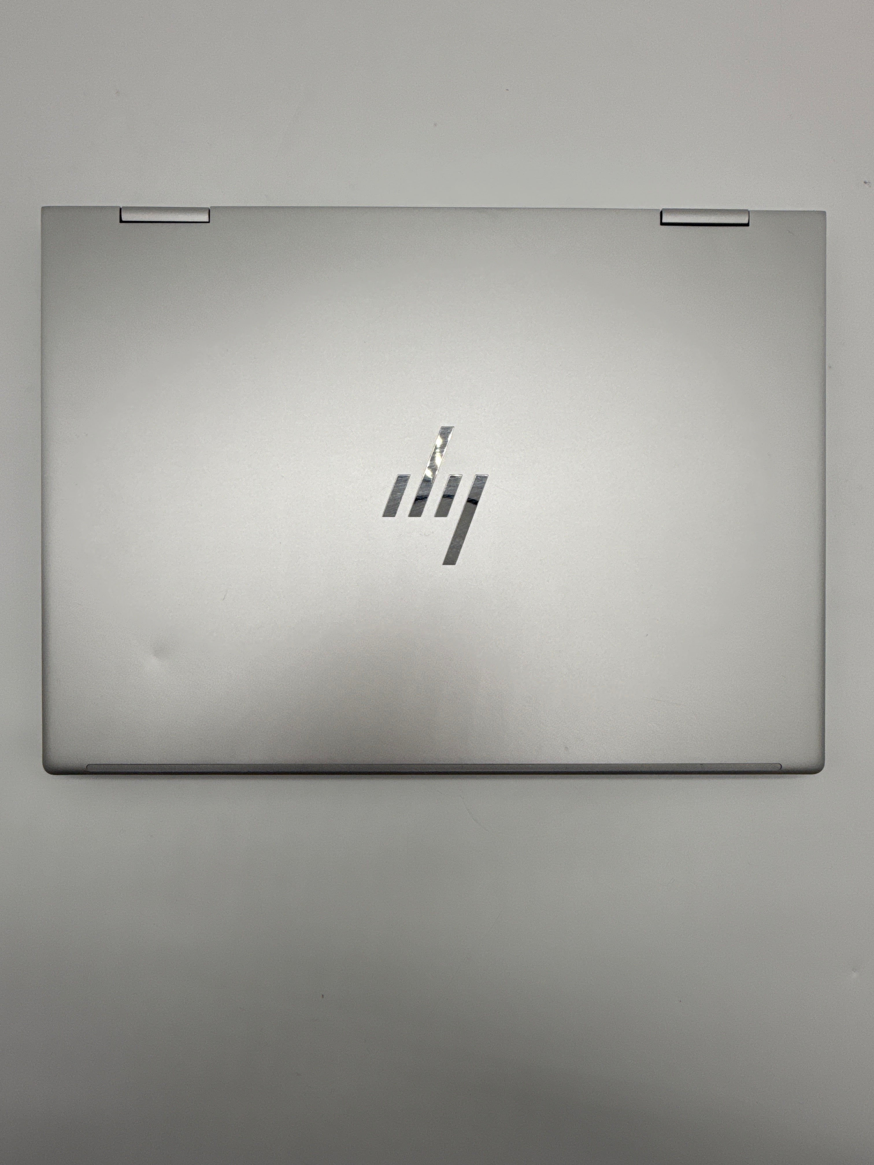 HP Envy x360 2-in-1 13-bf0797nr i7-1250U 16GB RAM 1TB SSD