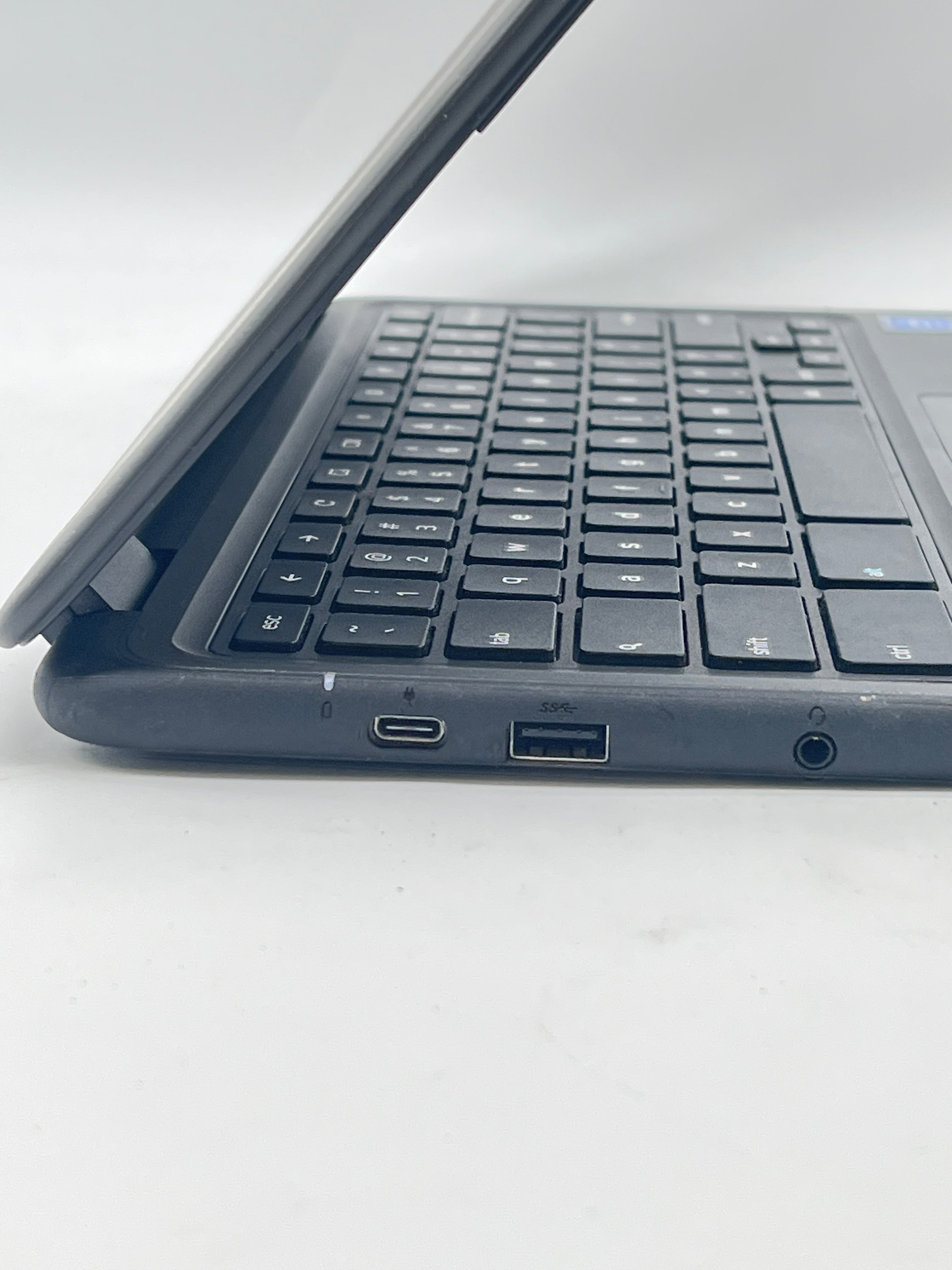 Dell Chromebook 3100 N4020 4GB RAM 32GB eMMC - Used