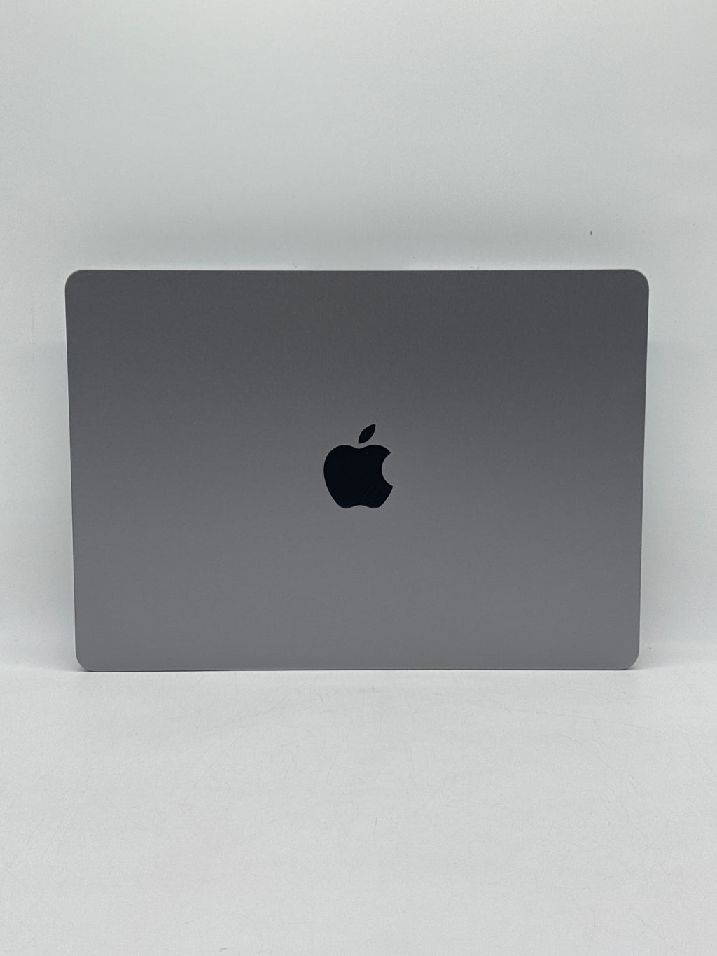 Apple MacBook Air 13" 2022 A2681 M2 8GB RAM 512GB SSD