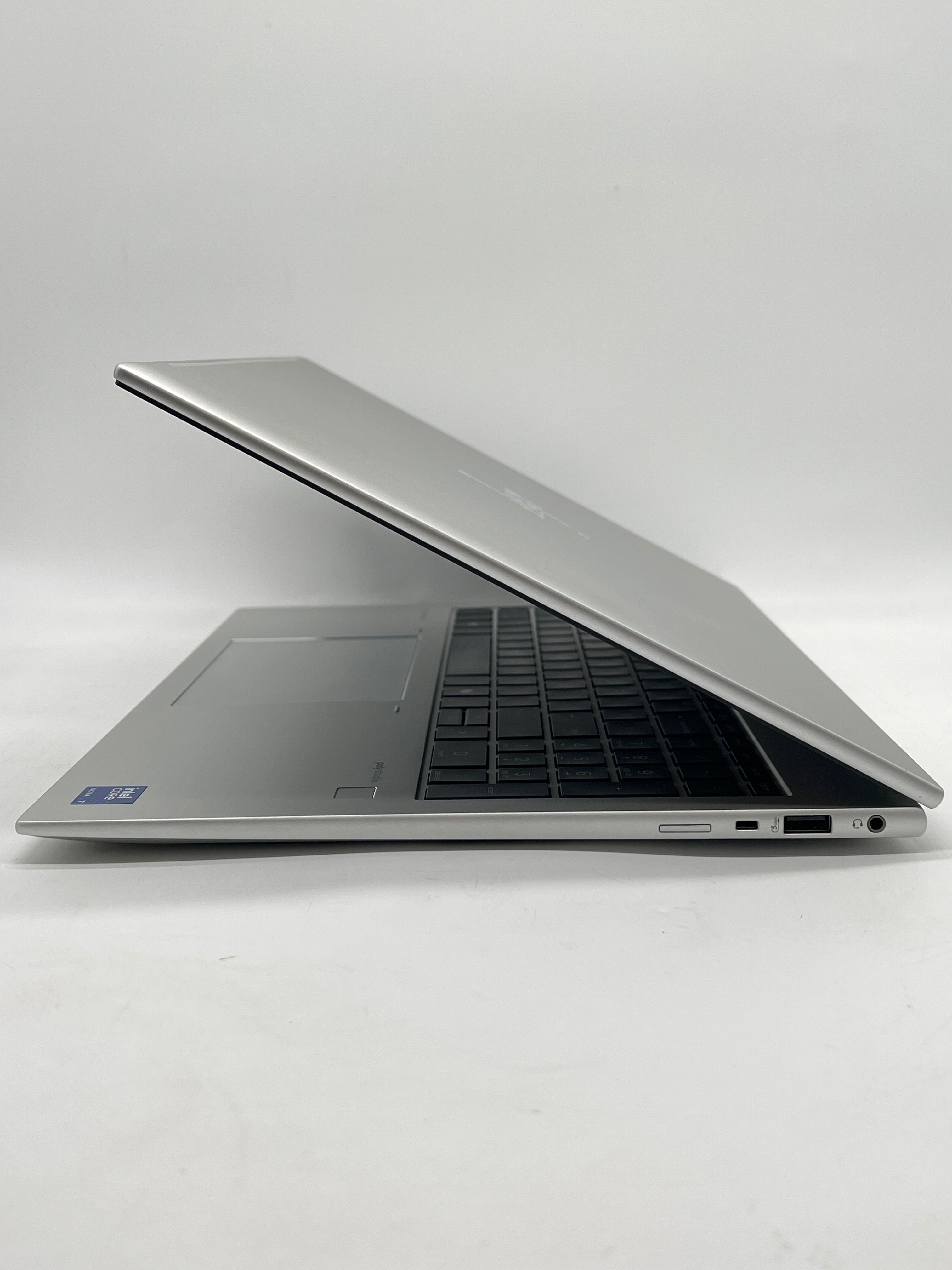 HP Elitebook 860 G11 Ultra 7 155U 32GB RAM 1TB SSD