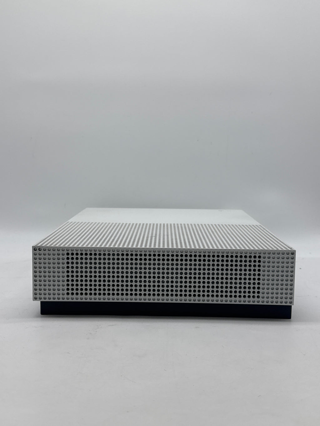 Microsoft Xbox One S 1681 500GB White Console w/ Controller HDMI Cable Used