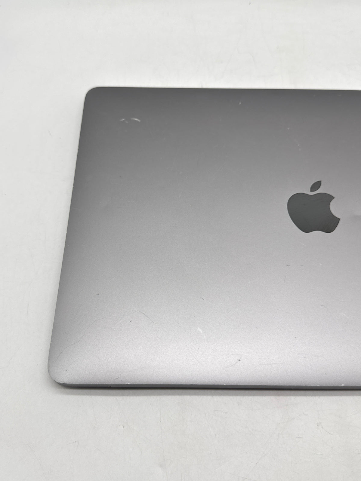 Apple MacBook Pro 13" A1989 2018 i5 8GB 256GB - Stuck at Logo