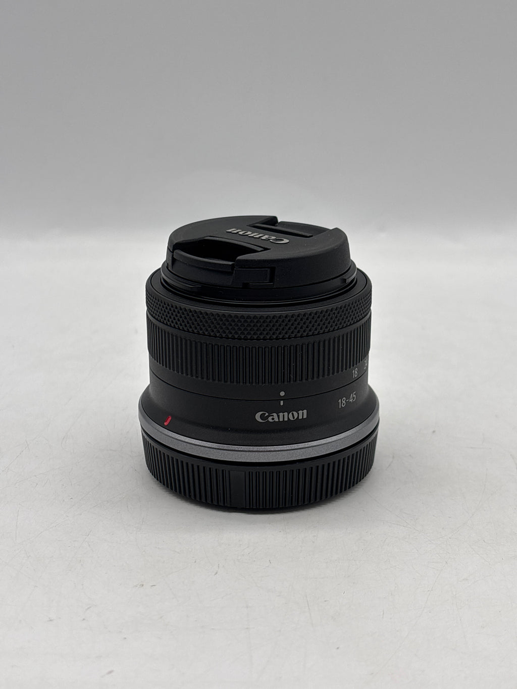 Canon EOS R10 w/ RF-S 18-45mm Lens Digital Camera Kit Black Used