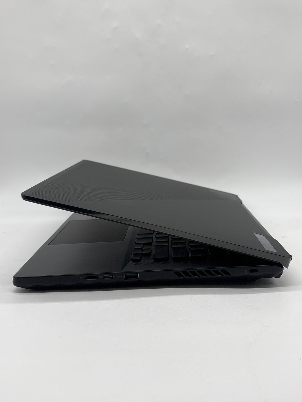 ASUS ROG Zephyrus M16 GU604VI i9-13900H 32GB RAM 1TB SSD RTX 4070 - Used