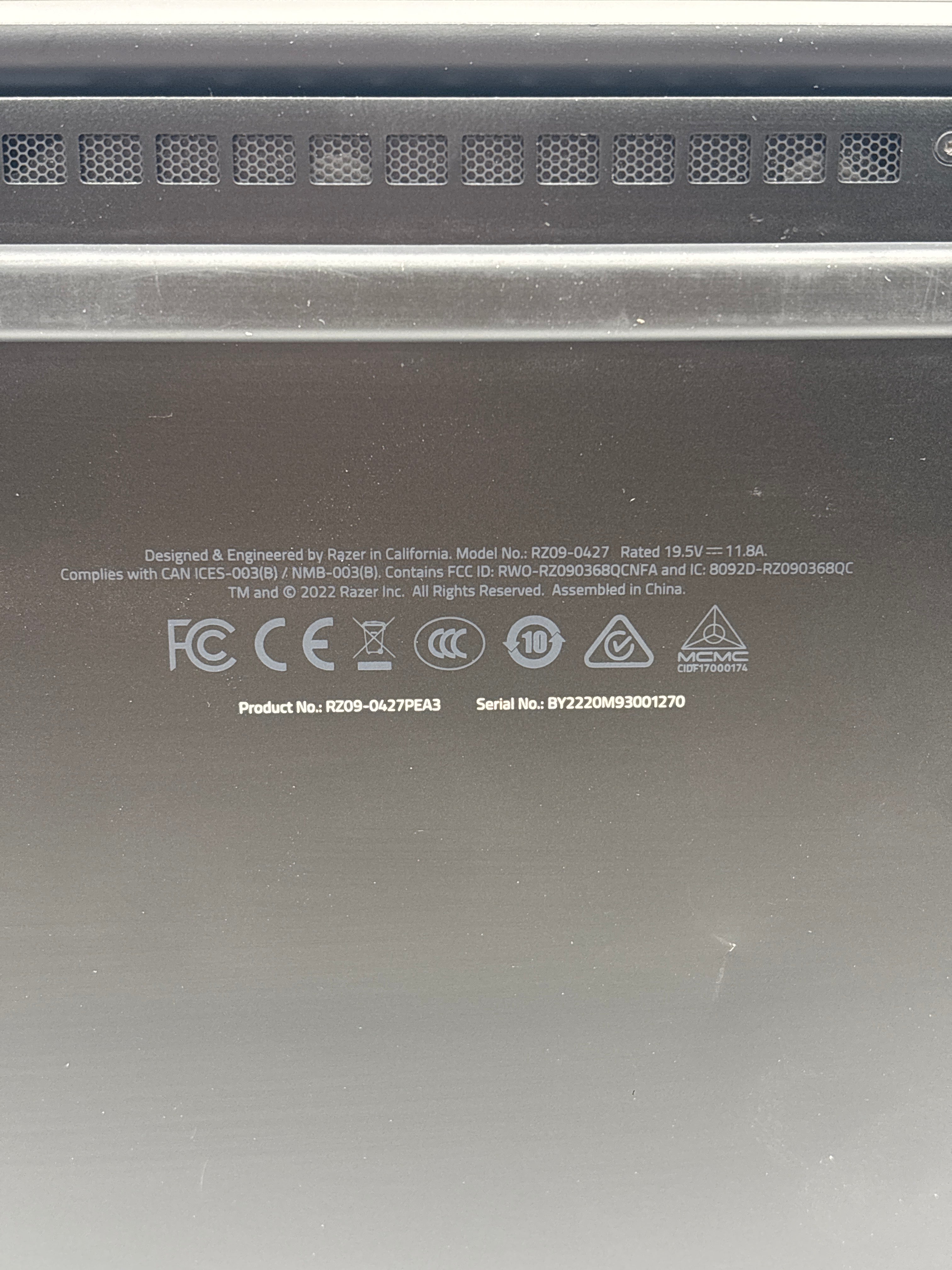 Razer Blade 14 RZ09-0427 Ryzen 9 6900HX 16GB RAM 1TB SSD RTX 3080 Ti