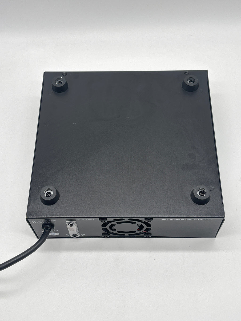 Pyramid PSV-300 Black Compact Bench Power Supply 30A