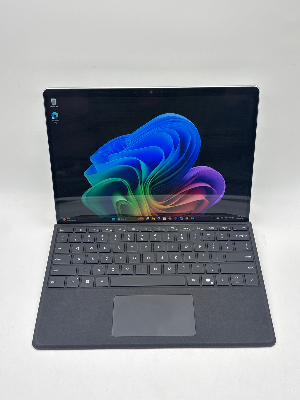 Microsoft Surface Pro 2085 11th Edition Snapdragon X 10-Core 16GB RAM 256GB SSD