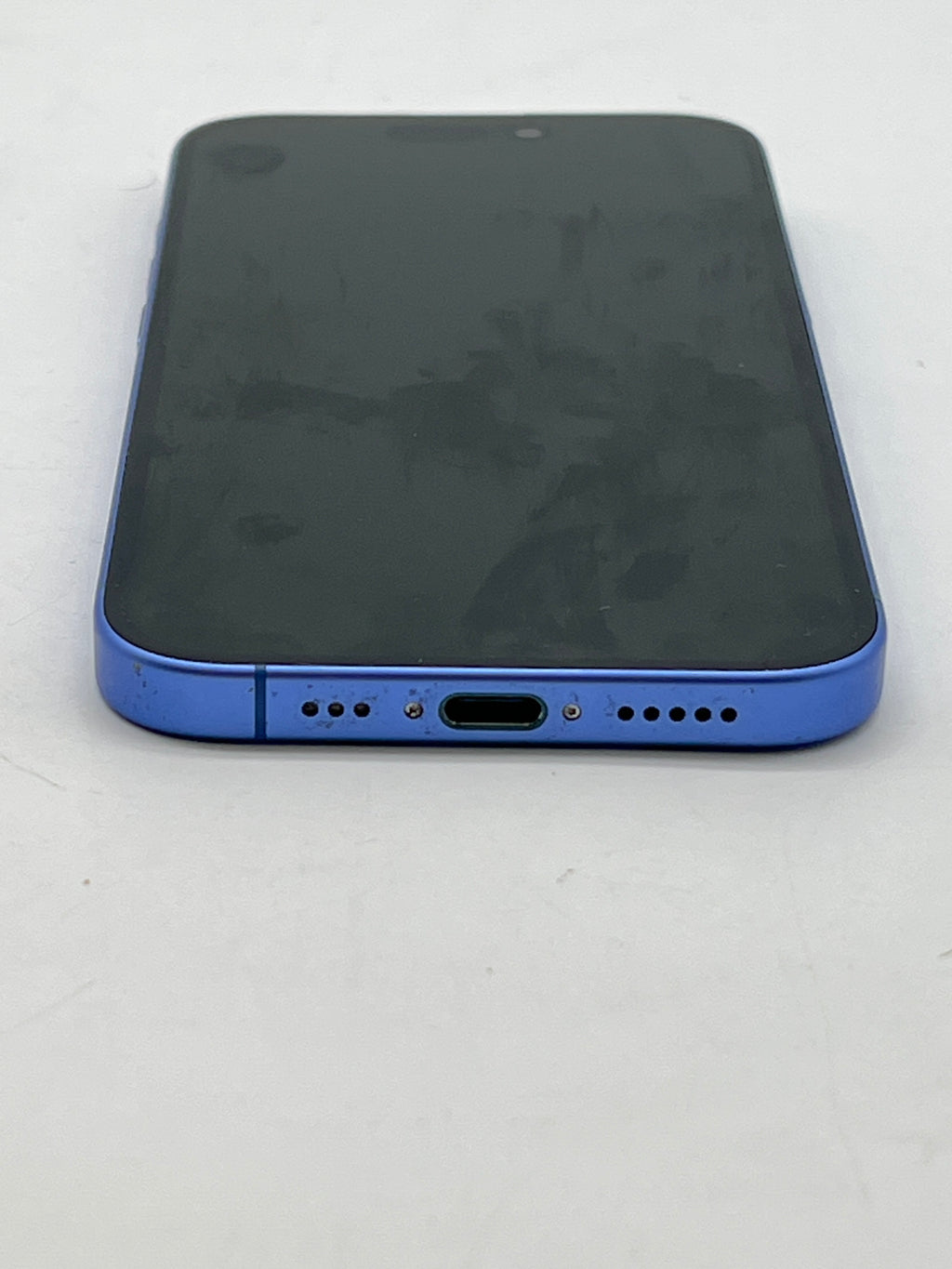 Apple iPhone 16 128GB T-Mobile used A back cracked