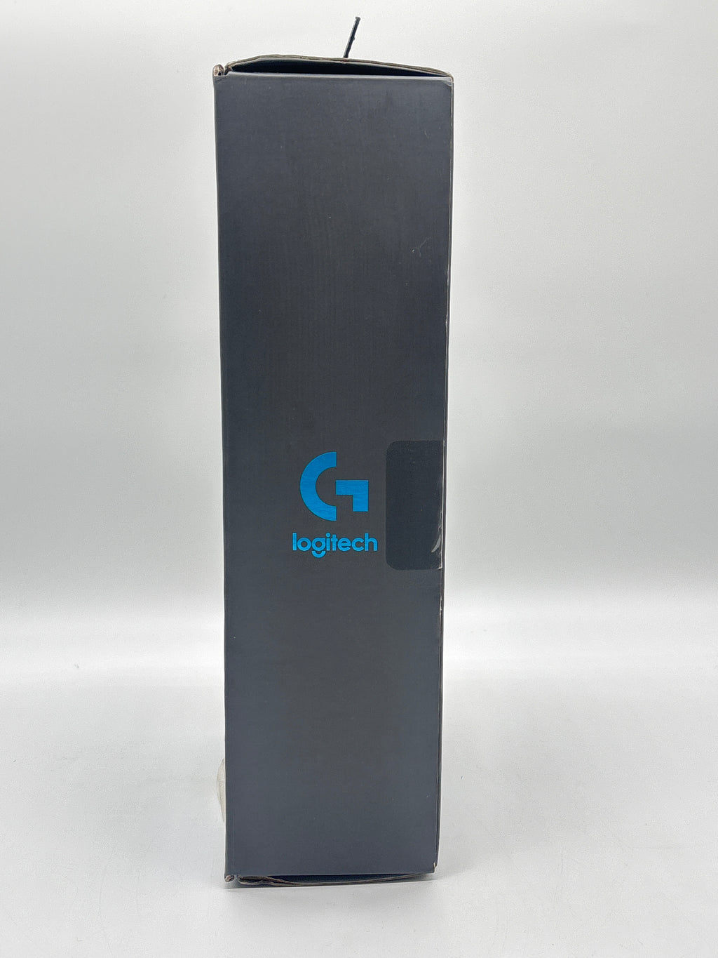 Logitech Yeti GX Wired Supercardioid Dynamic Gaming Microphone with LIGHTSYNC