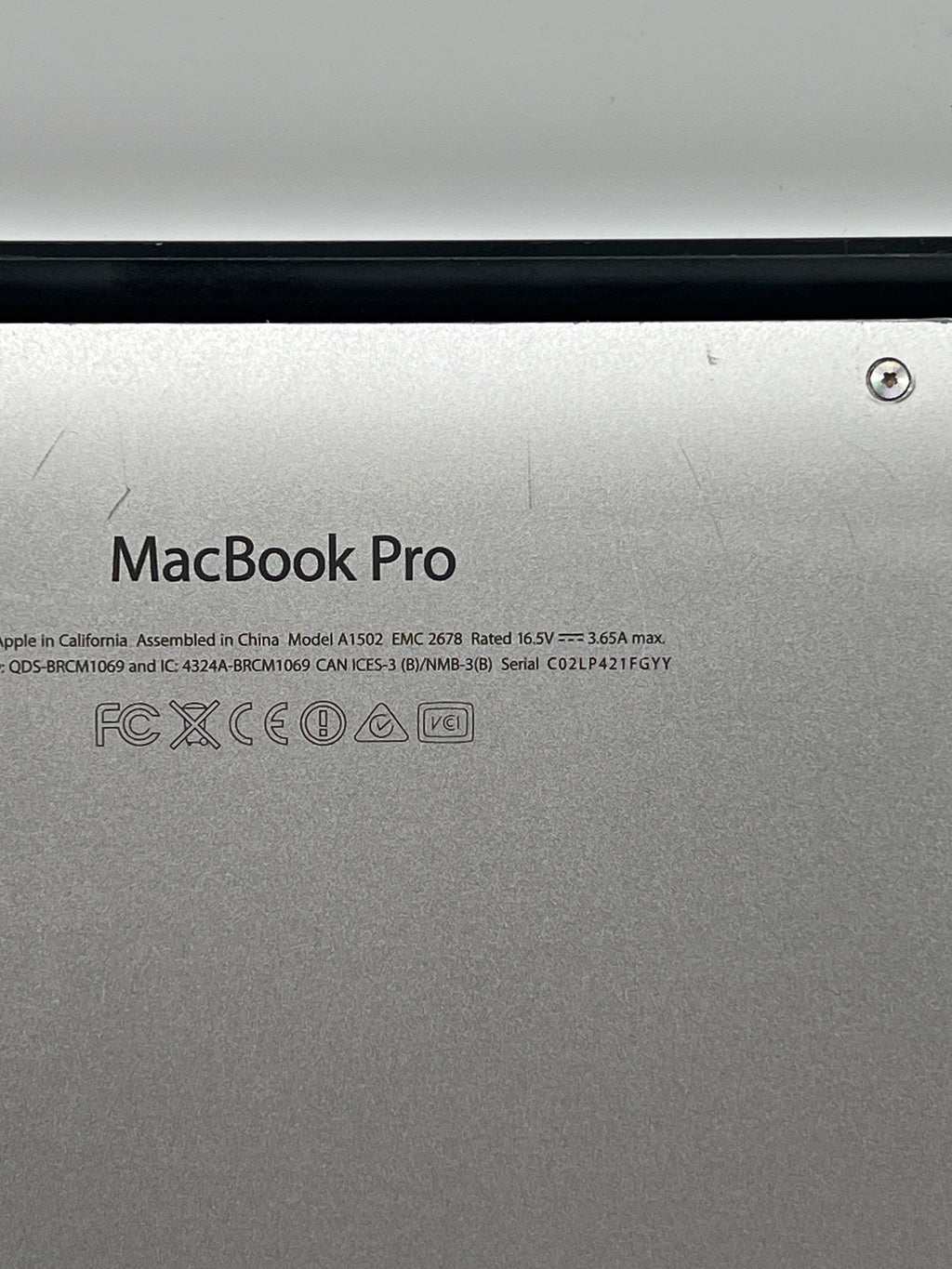 Apple MacBook Pro 13" A1502 i5 4GB RAM 128GB Flash Storage - For Parts (Service Battery)