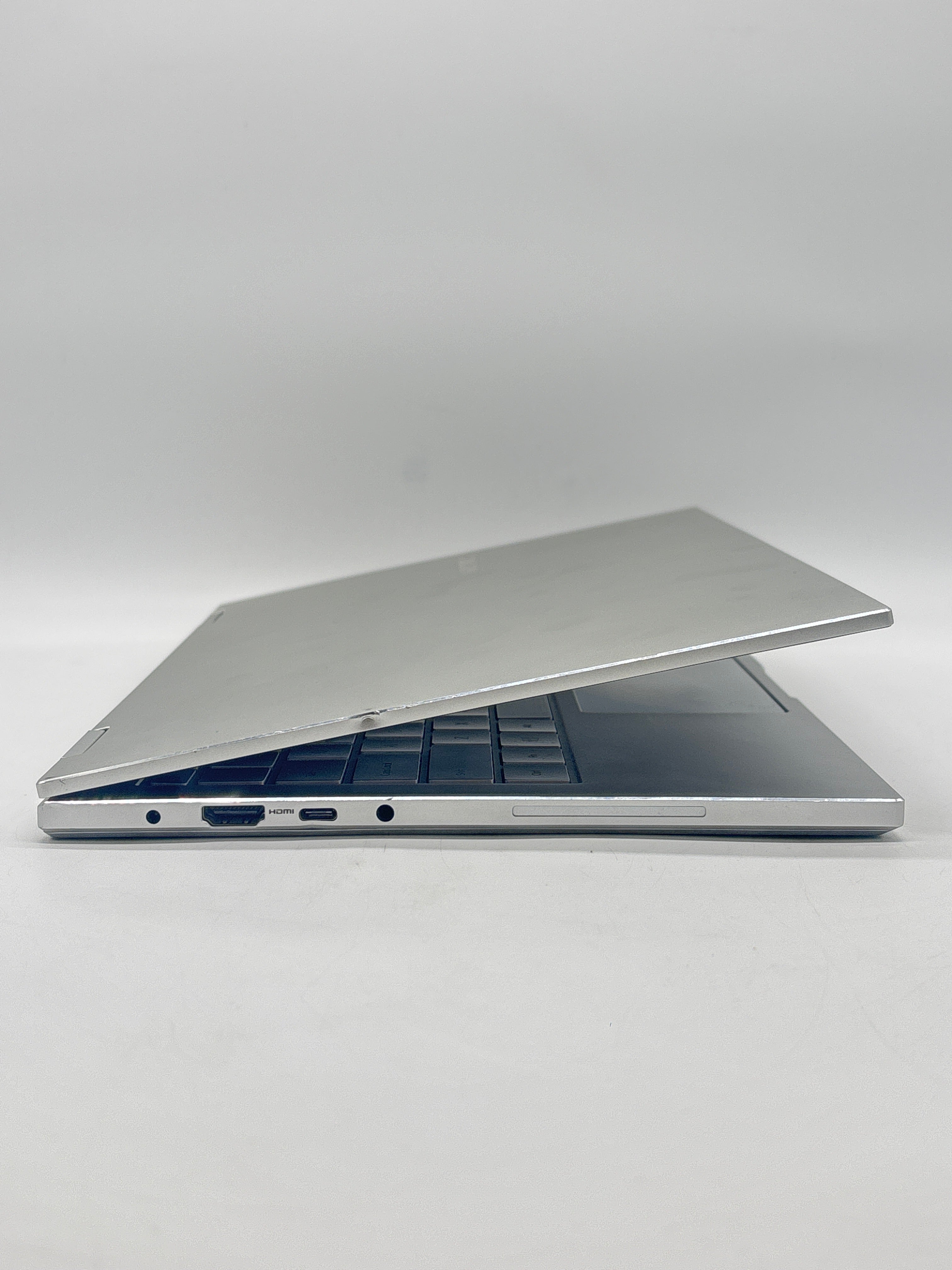 Samsung Notebook 7 NP730QCJ i7-10510U 12GB RAM 512GB SSD Silver