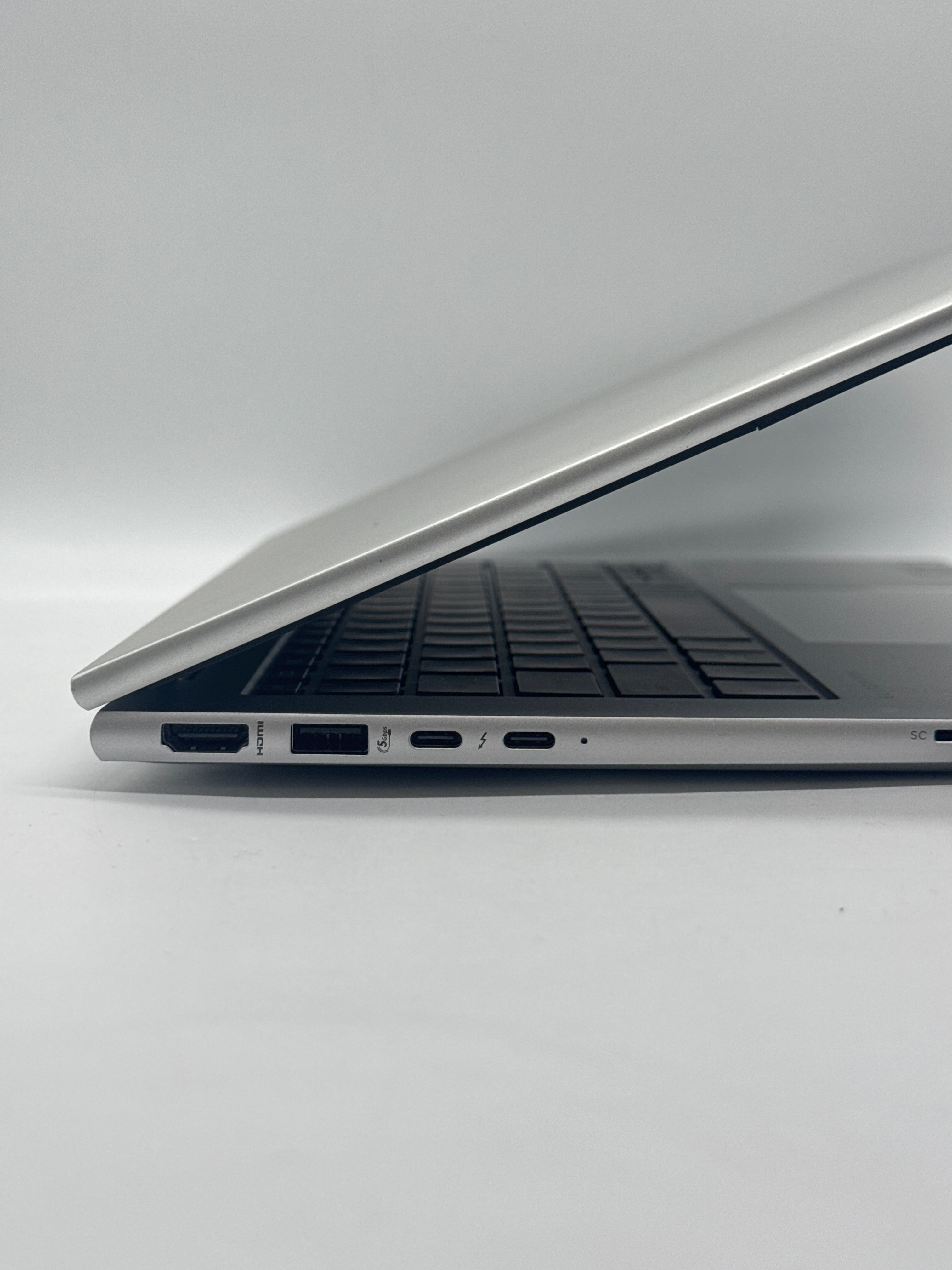 HP EliteBook 840 G11 Ultra 5 135U 32GB RAM 256GB SSD