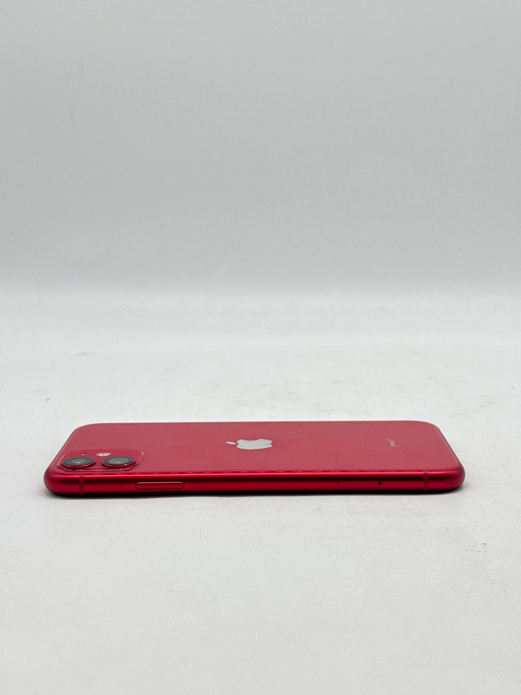 Apple iPhone 11 6.1" A2111 64GB Red Unlocked - Used