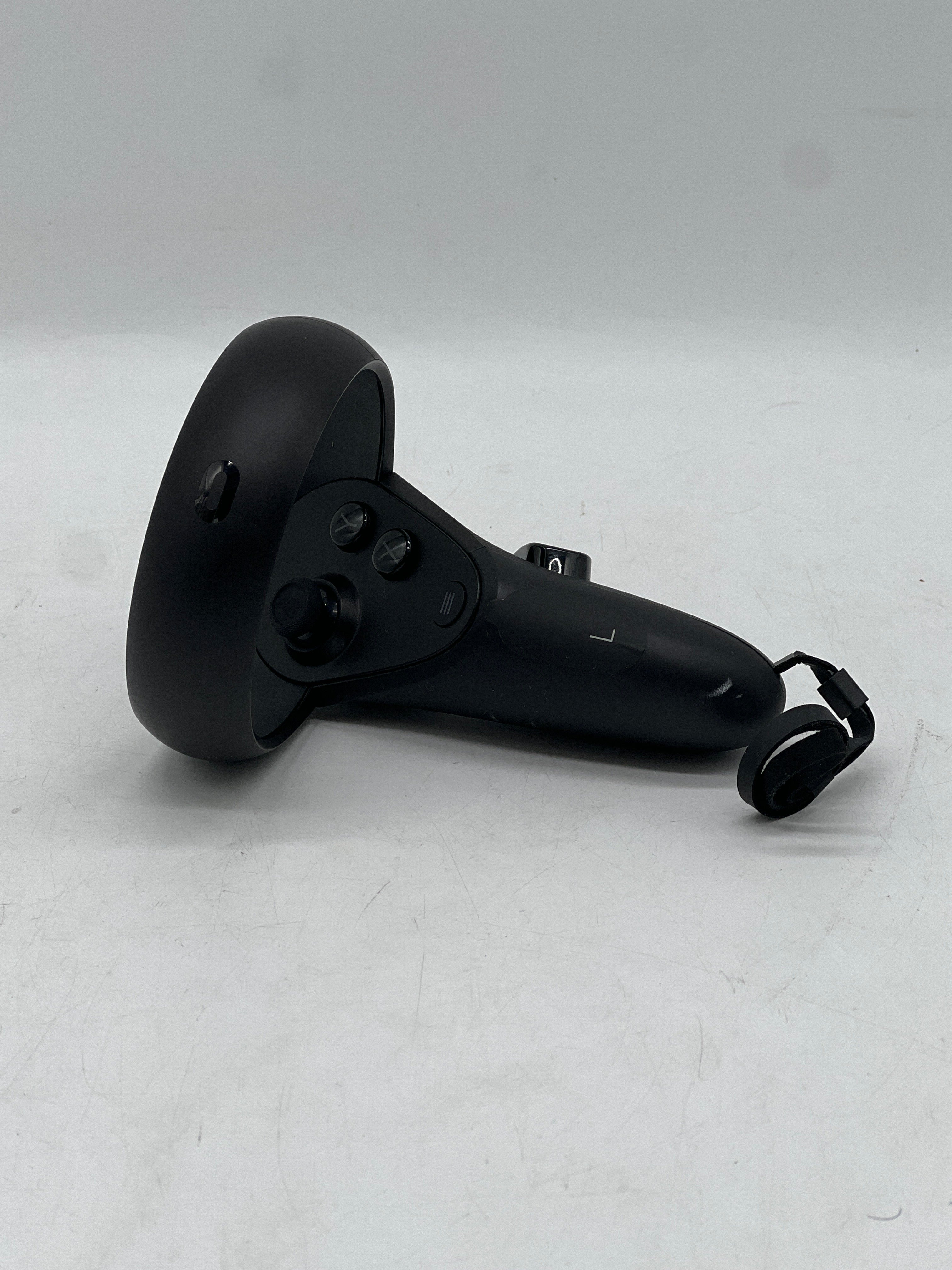 Meta Oculus Quest 1 Standalone VR Headset 64GB Black - Used