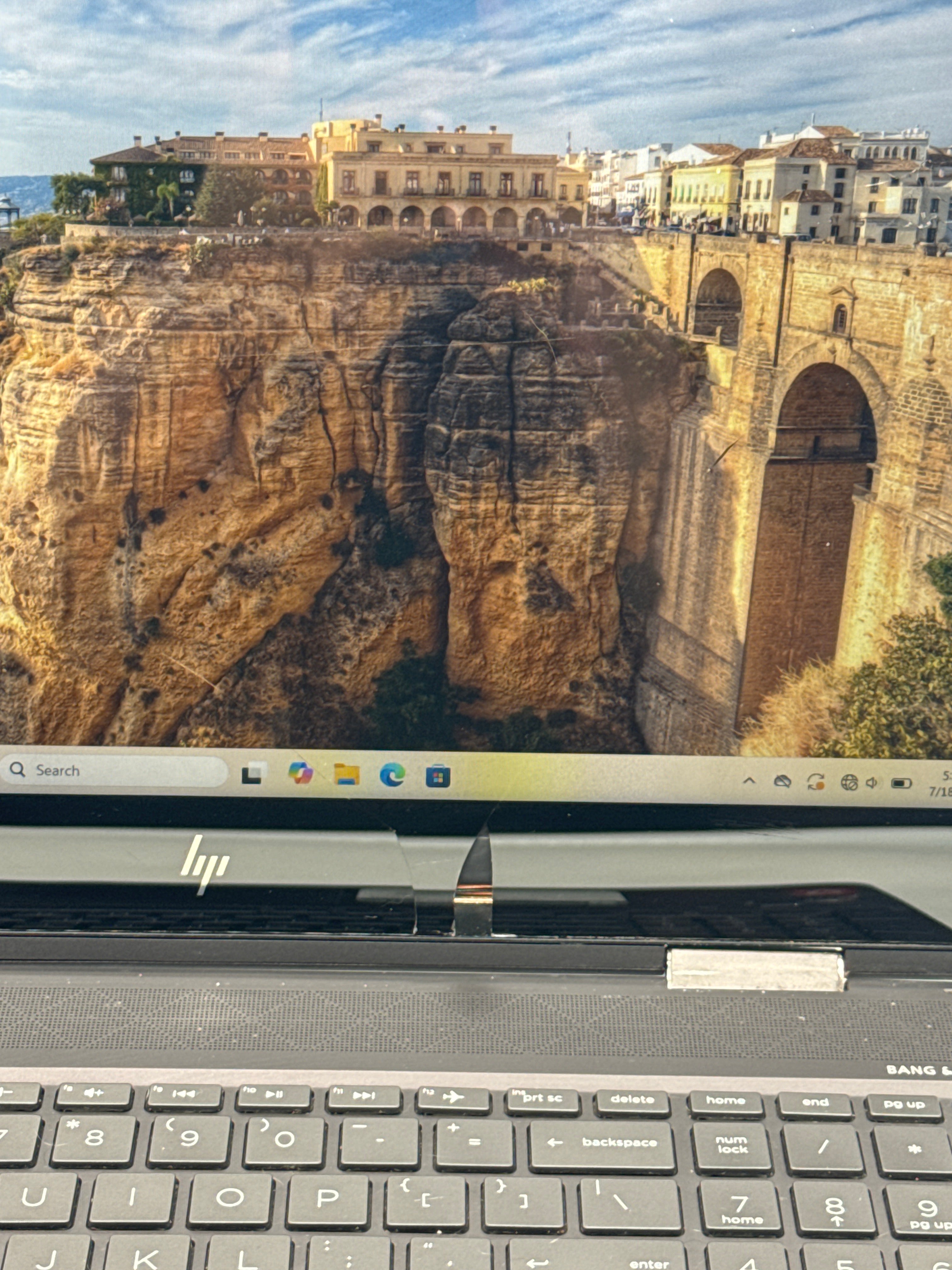 HP Envy x360 15m-ds0xxx 15.6" Ryzen 5 3500U 8GB RAM 256GB SSD - For Parts