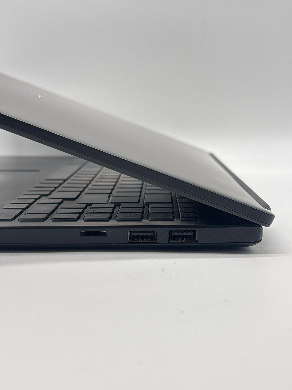 MSI Modern 15 H i9-13900H 32GB RAM 1TB SSD
