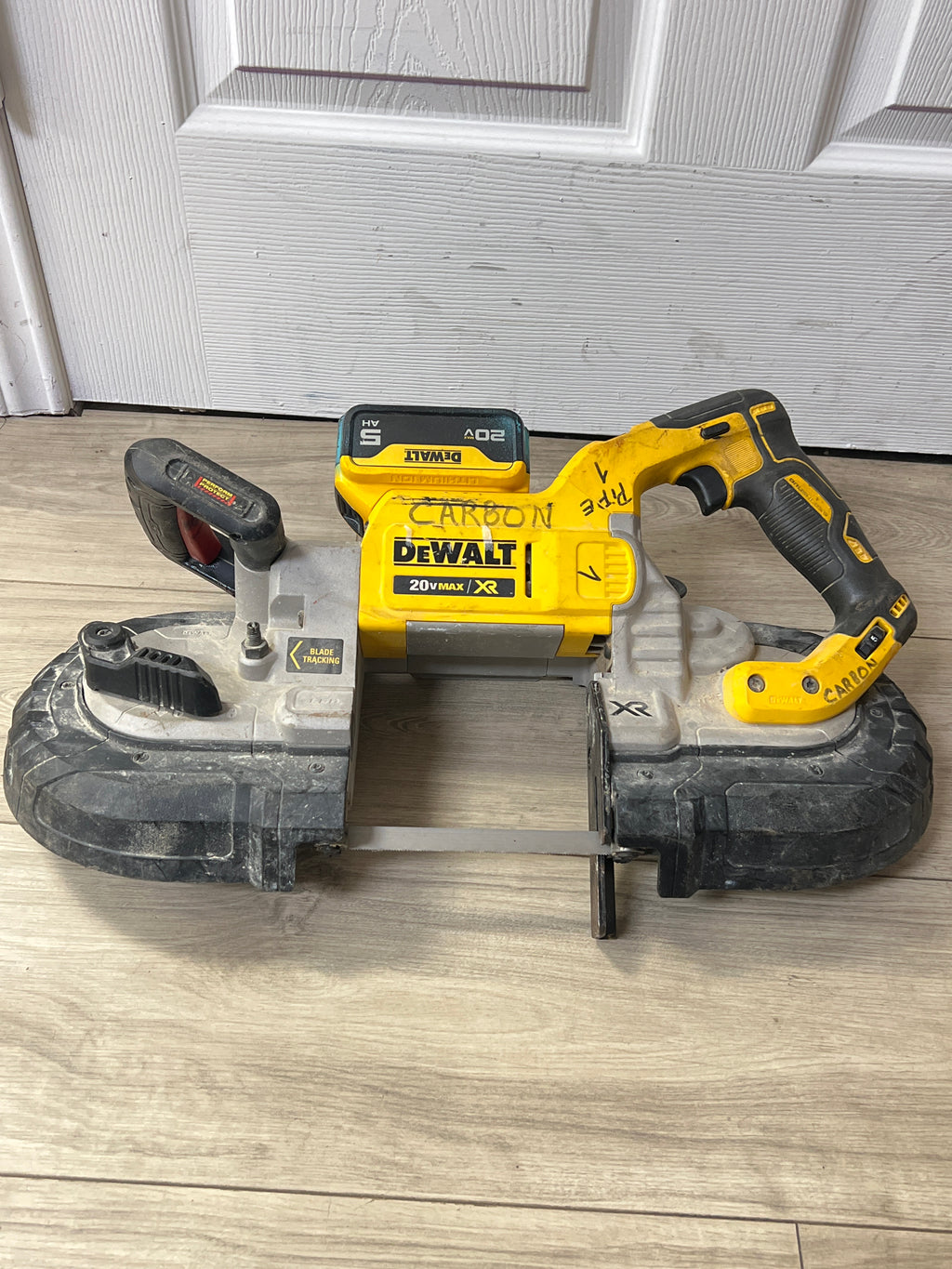 DeWalt DCS376B 20V MAX 5" Band Saw - Used