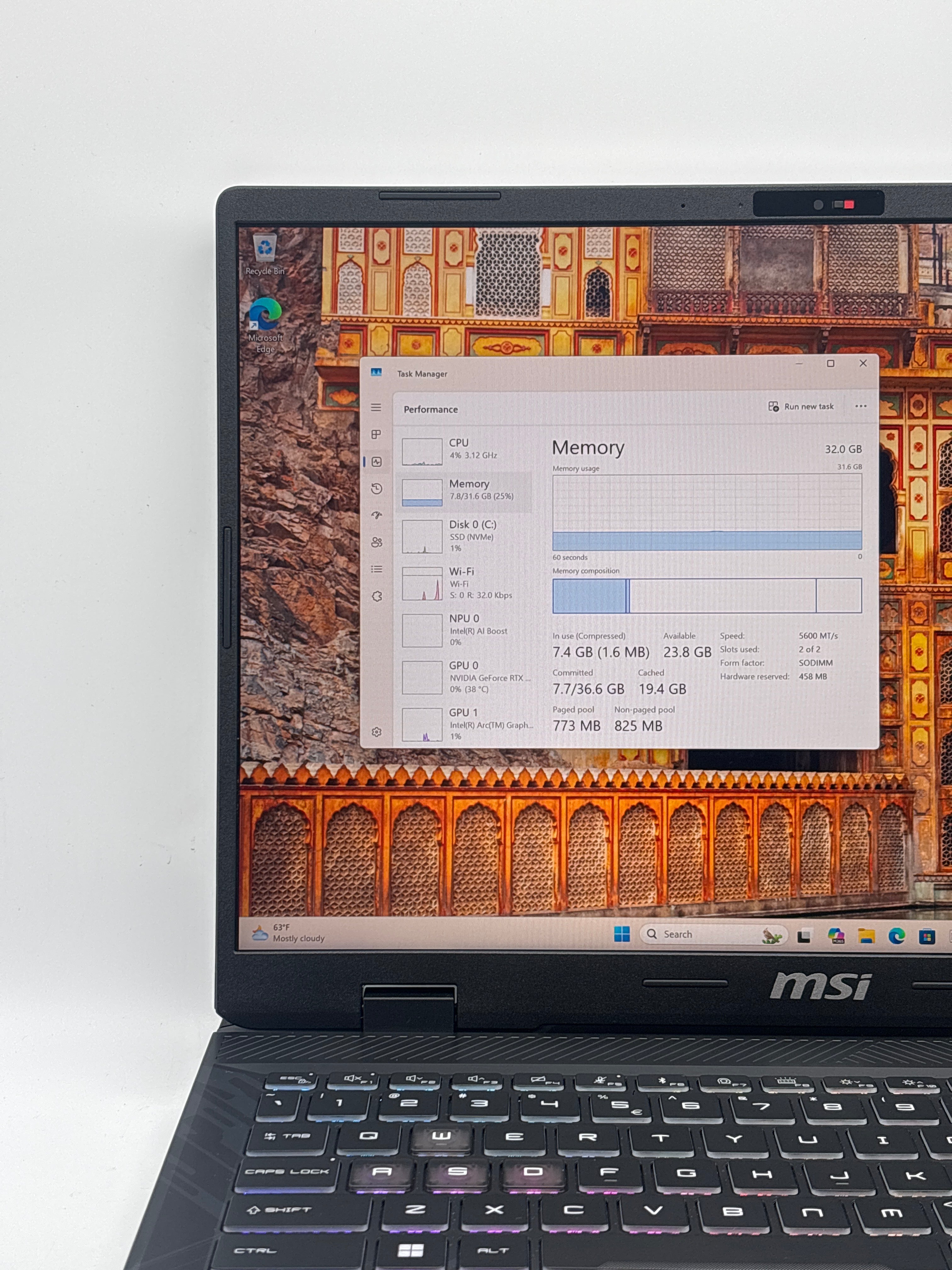 MSI Pulse 16 AI C1V Ultra 9 185H 32GB RAM 1TB SSD RTX 4070