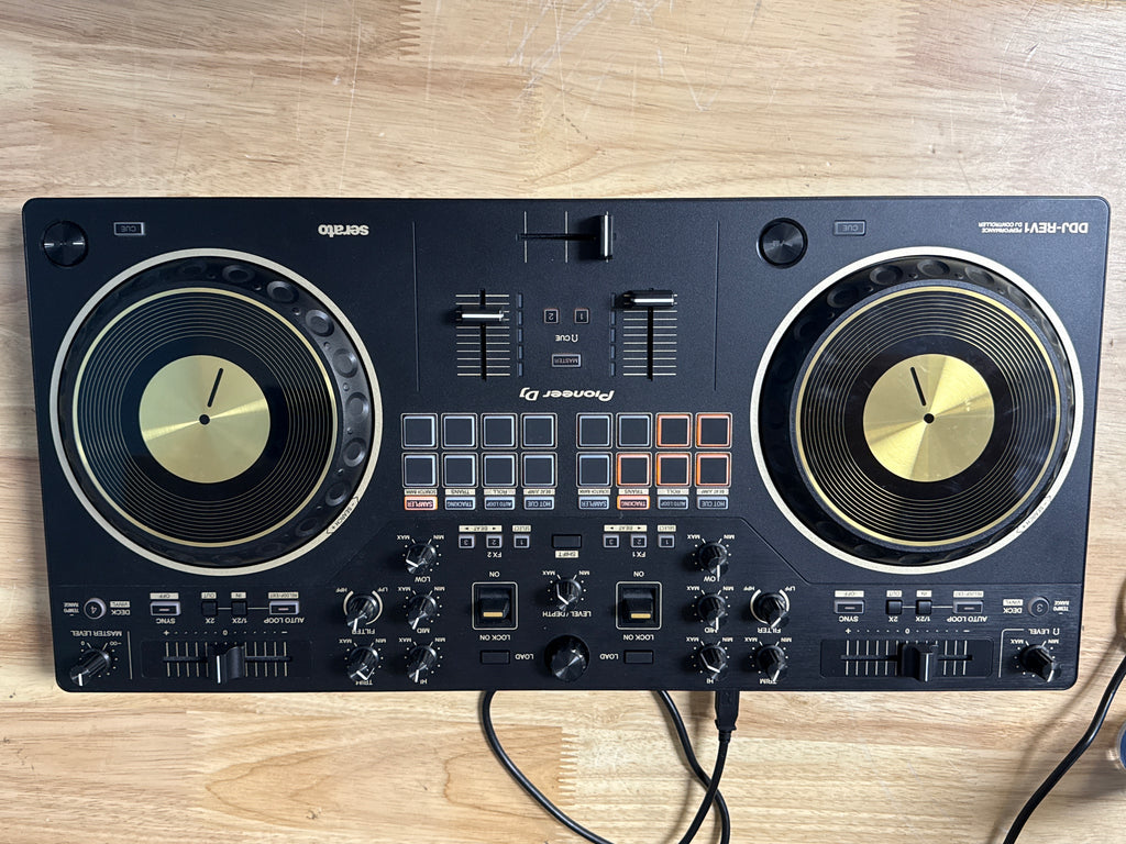Pioneer DJ DDJ-REV1-N Serato 2 Deck Controller Black Gold Edition