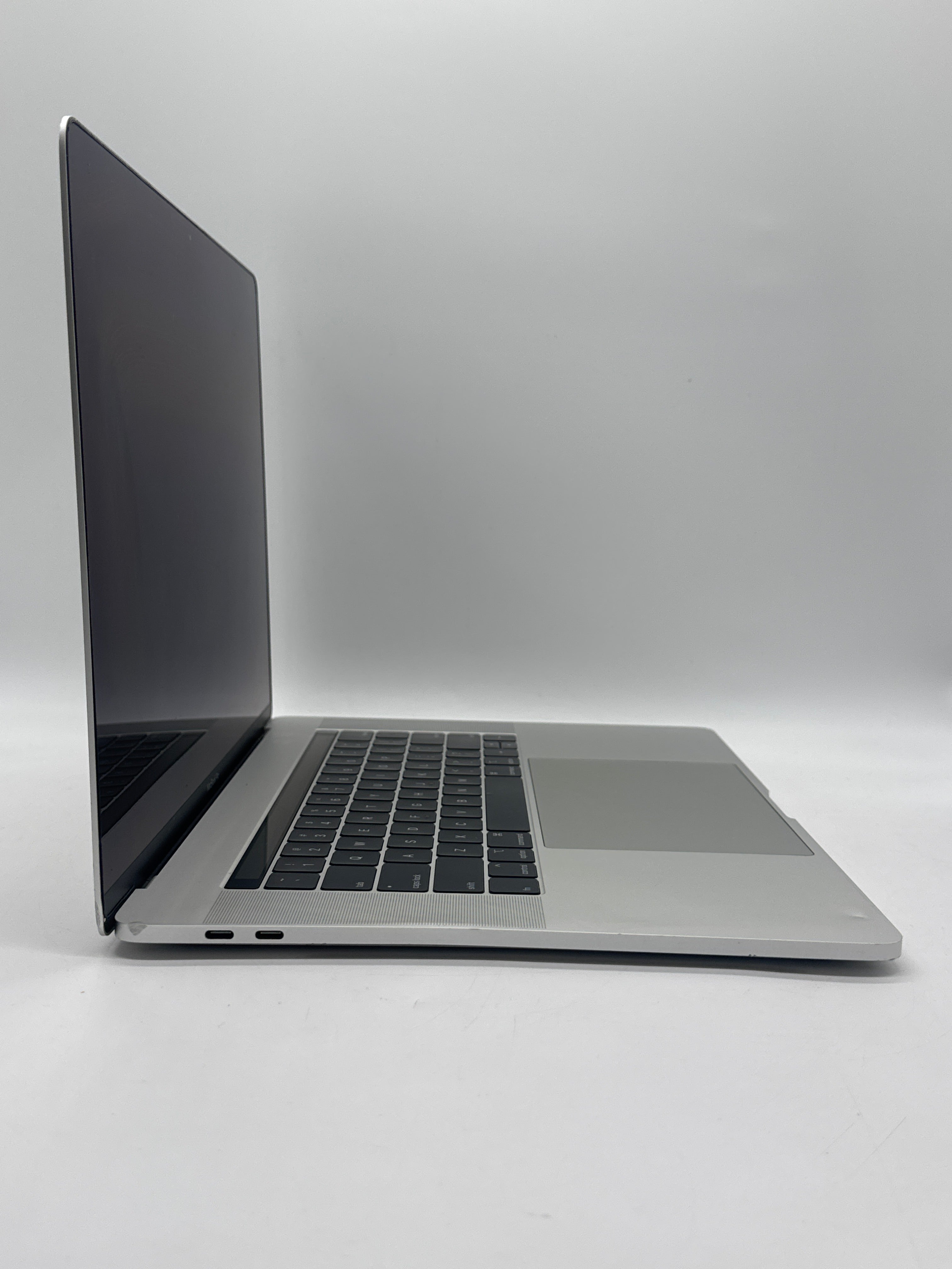 Apple MacBook Pro 15" A1990 i7 16B RAM 512GB SSD - Used