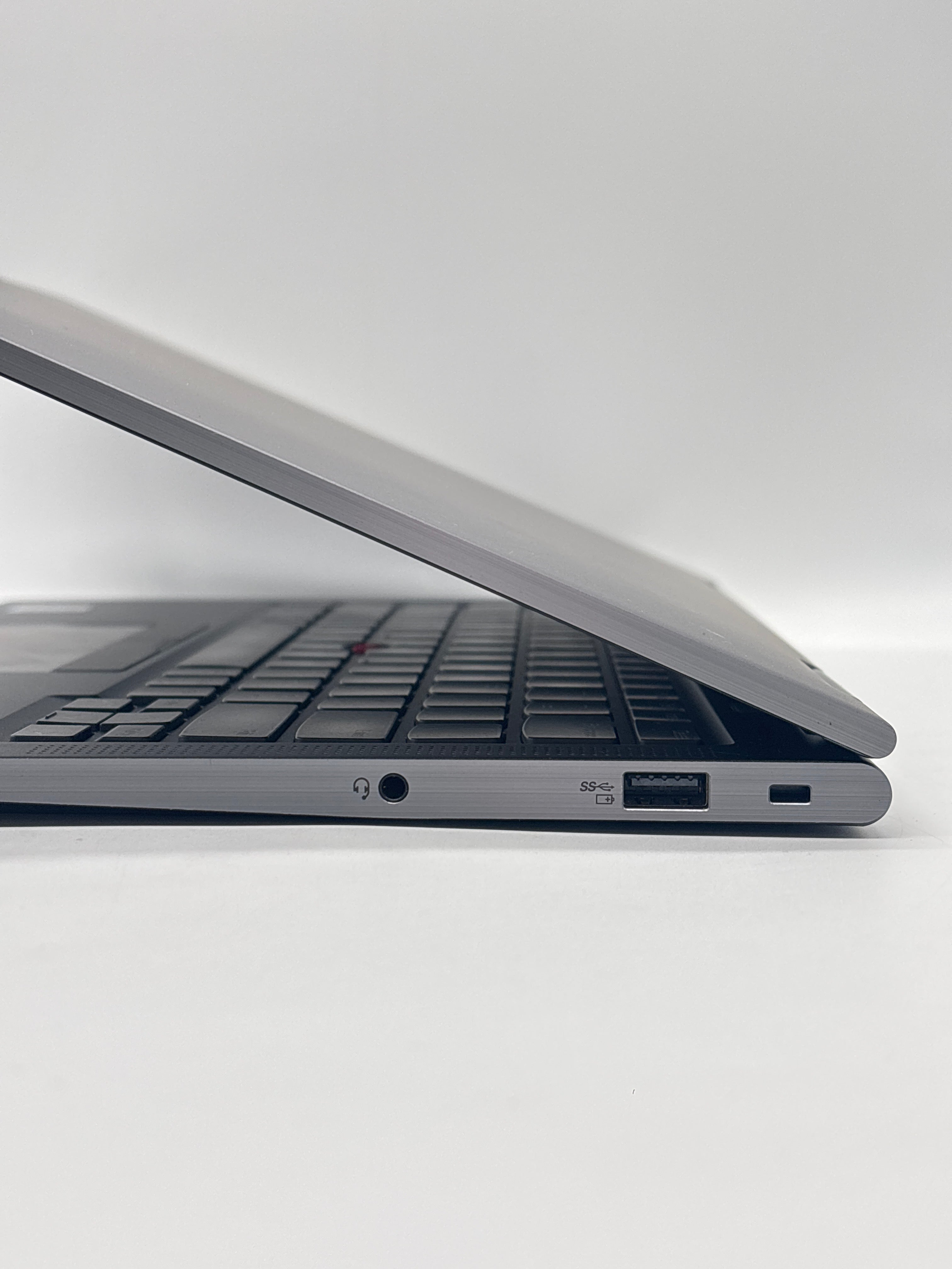 Lenovo ThinkPad X1 Yoga Gen 6 i5-1135G7 8GB RAM 512GB SSD - For Parts (Read DESC)