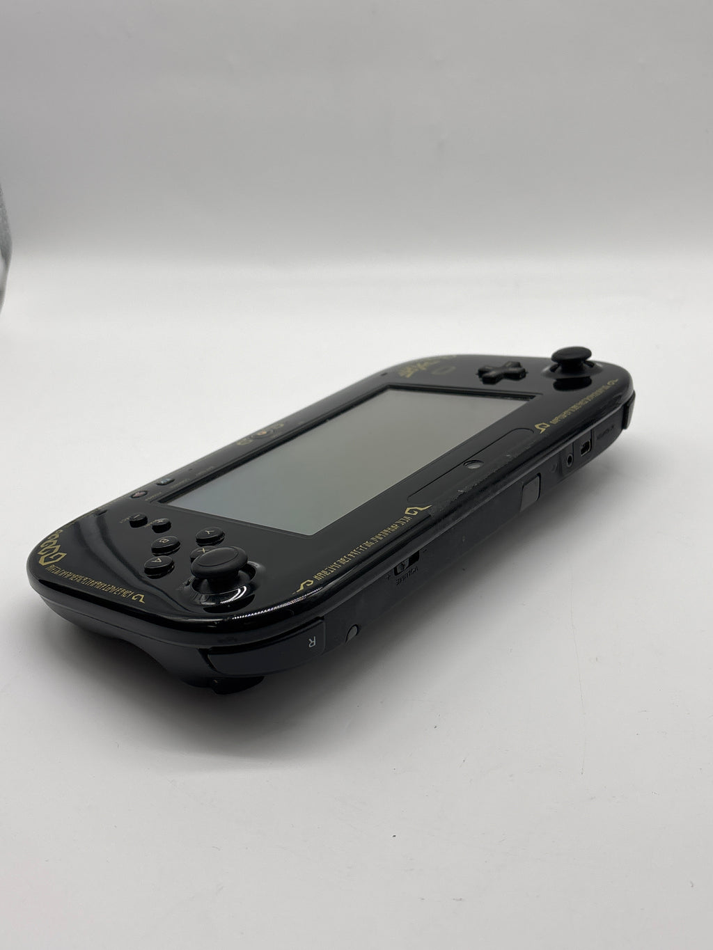 Nintendo Wii U 32GB Console GamePad Bundle Zelda Wind Waker HD Edition - Used