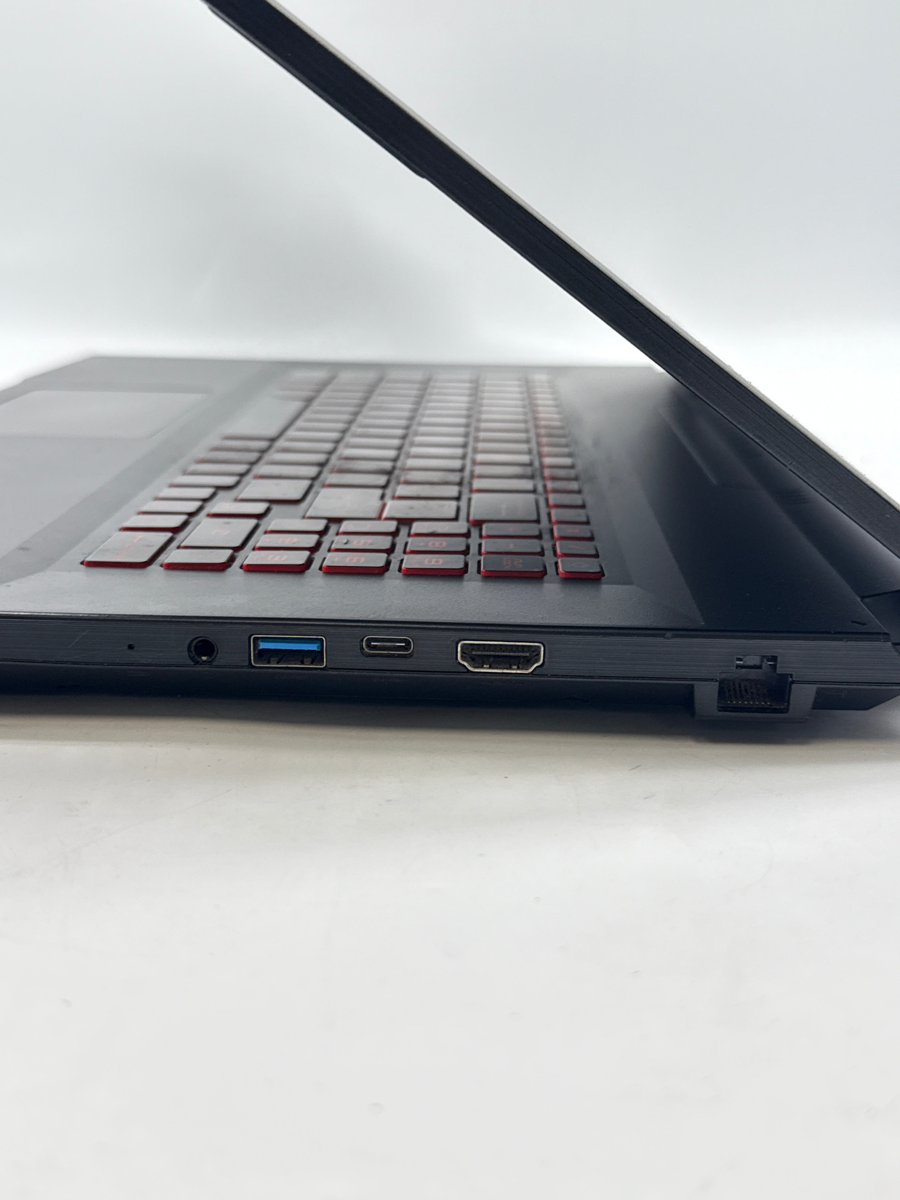 MSI Katana GF76 i7-11800H 16GB RAM 512GB SSD RTX 3050 - For Parts Read