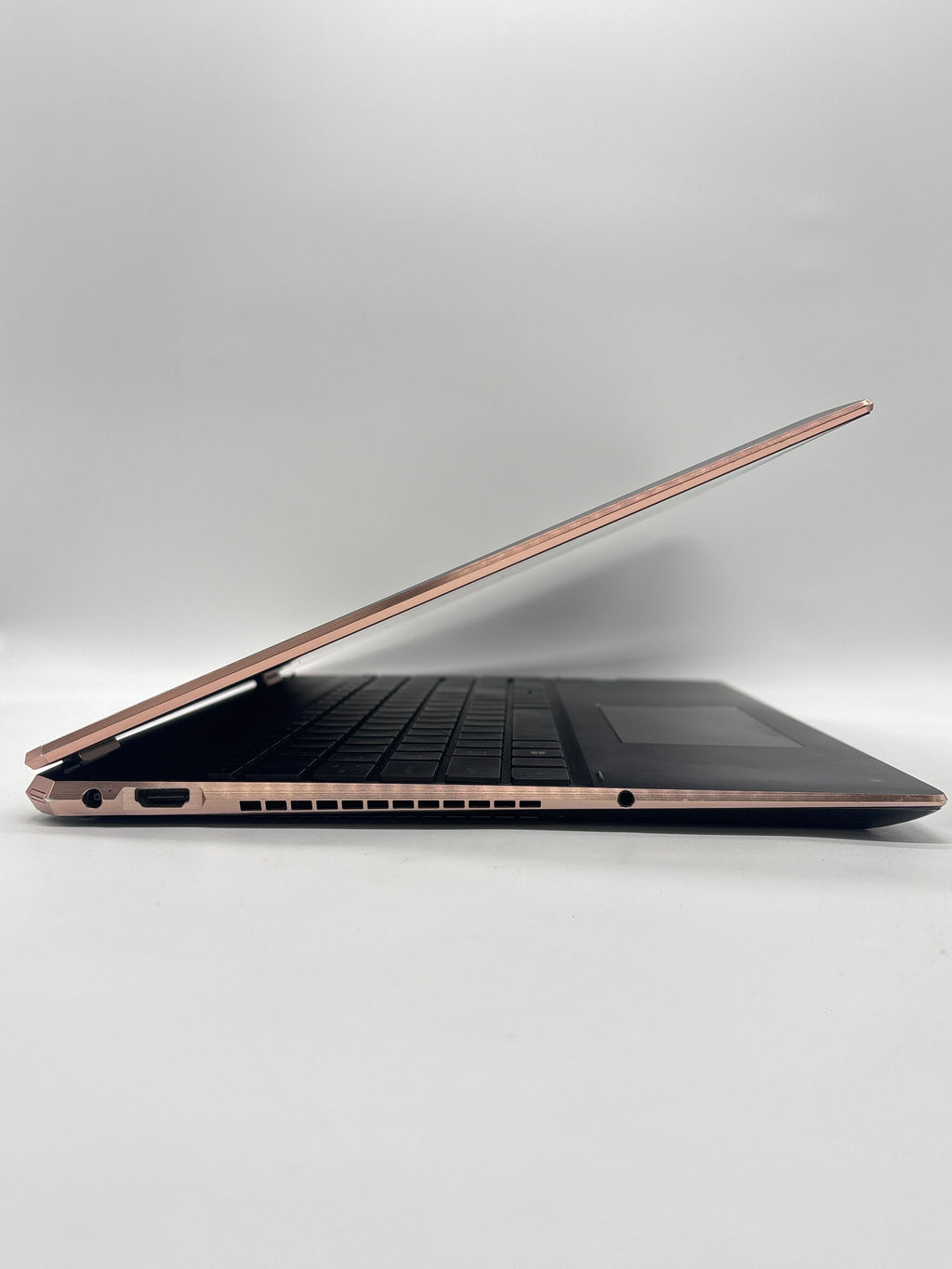 HP Spectre x360 15-df0033dx i7-8565U 16GB RAM 512GB SSD MX150