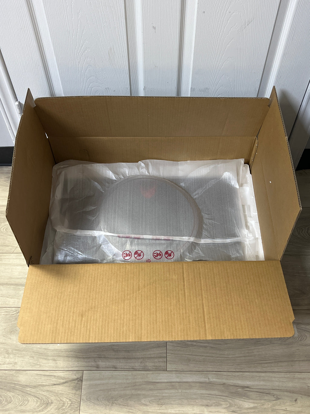 LG 27GP83-B 27" UltraGear QHD IPS Monitor 165Hz - New Open Box