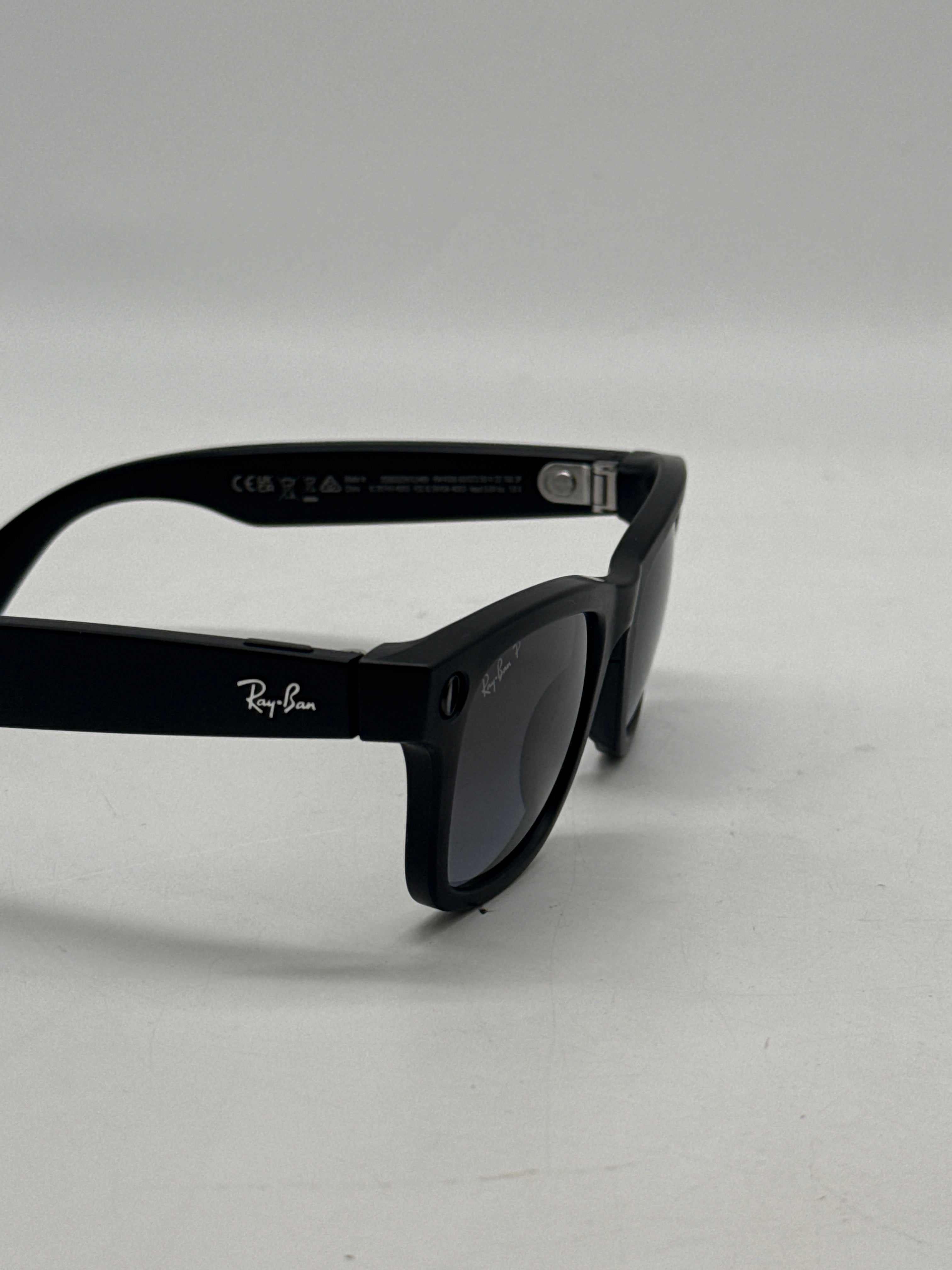 Ray-Ban Meta Wayfarer RW4006 Rebel Black Smart Glasses
