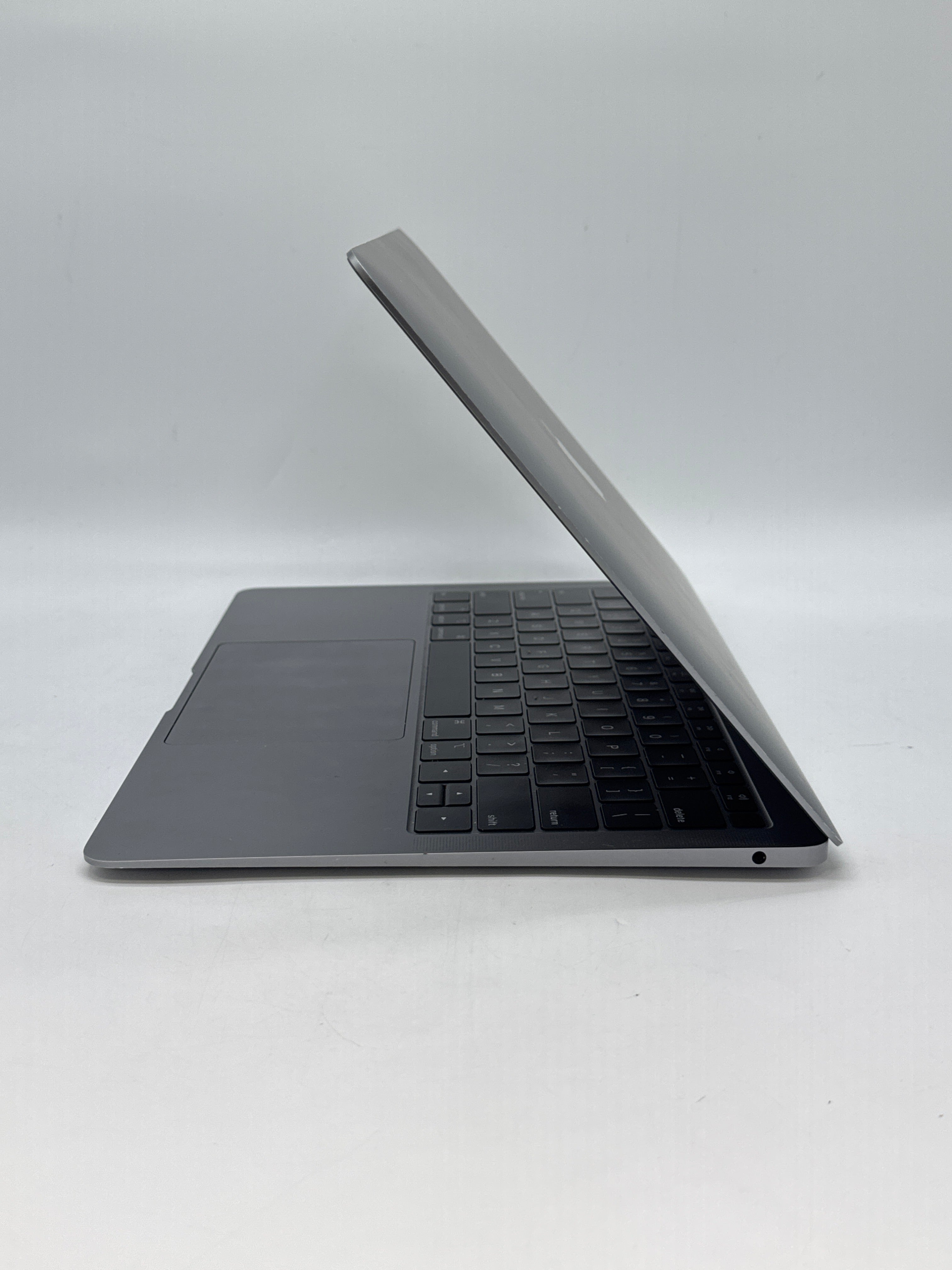 Apple MacBook Air 13" 2018 Core i5 8GB RAM 128GB SSD - Used