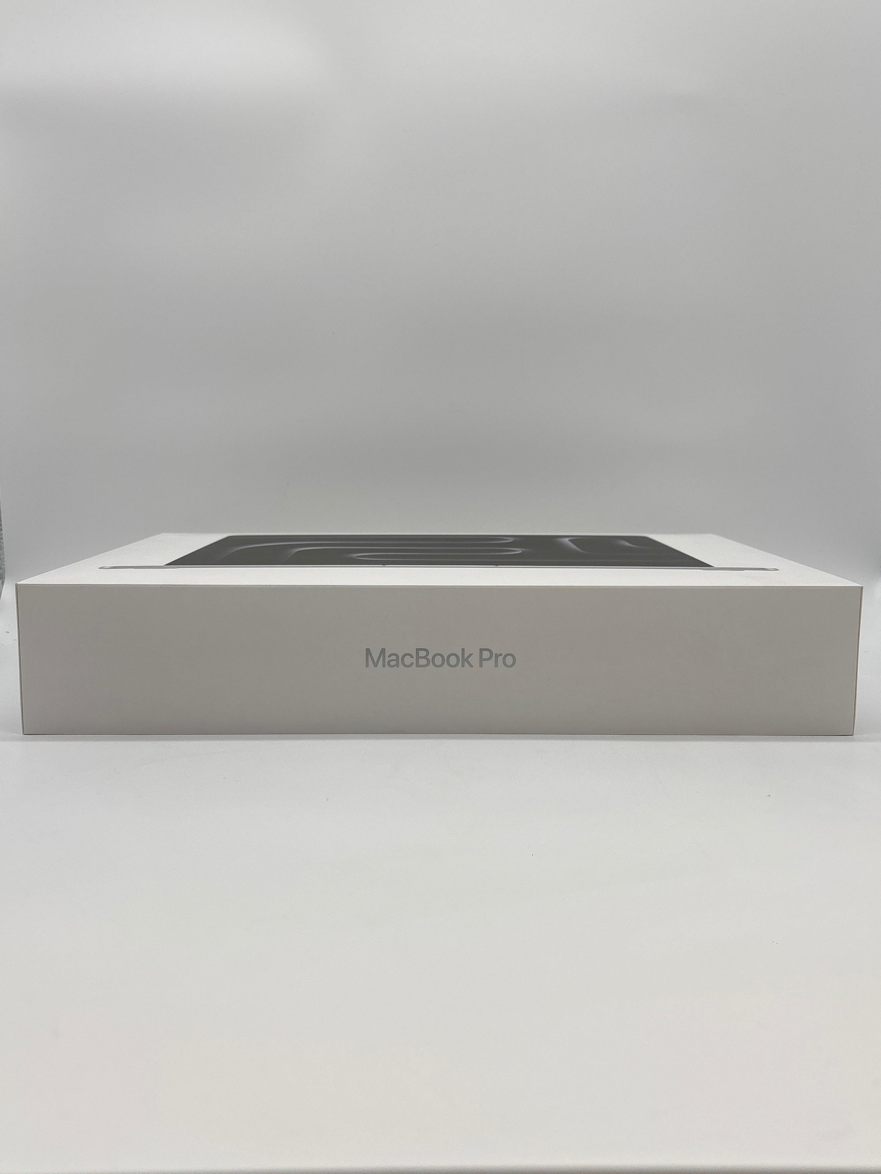 Apple MacBook Pro 14" M4 Max A3185 2024 64GB RAM 2TB SSD Silver with Box