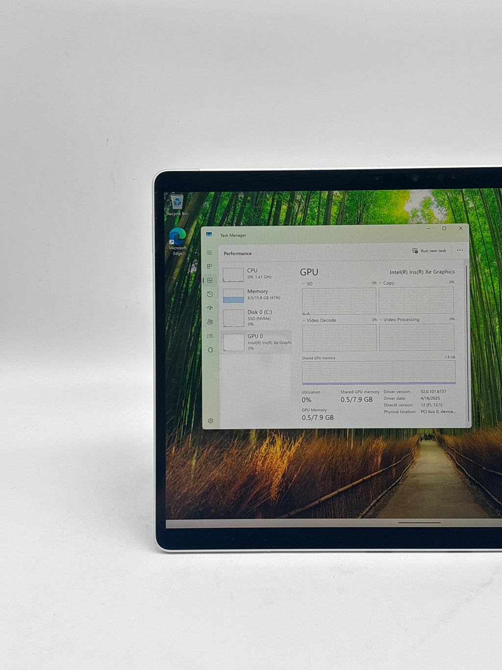 Microsoft Surface Pro 8 1983 i7-1185G7 16GB RAM 1TB SSD