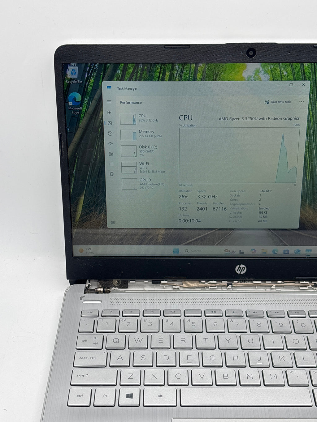 HP 14-dk1022wm 14" AMD Ryzen 3 3250U 4GB RAM 128GB SSD Silver - READ