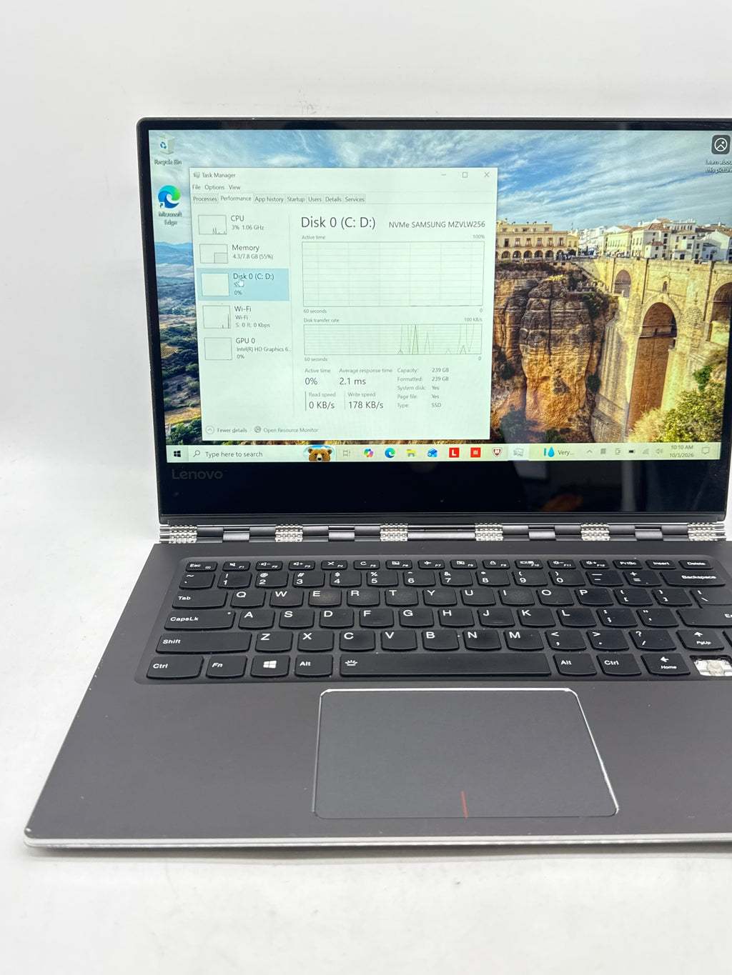 Lenovo Yoga 910-13IKB 13in Core i7 7500U 8GB RAM 256GB SSD - Read