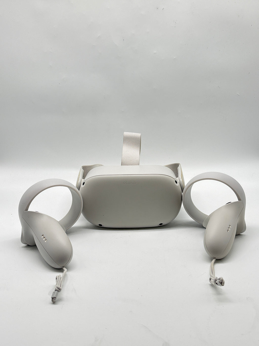 Meta Quest 2 VR Headset KW49CM 128GB with Touch Controllers - Used