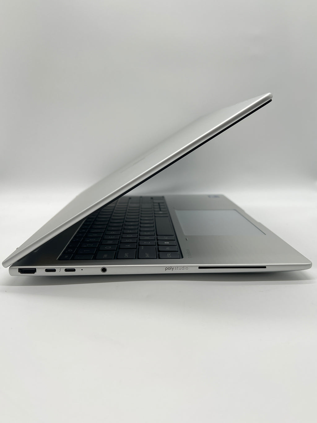 HP EliteBook 8 G1i 16 AI Ultra 7 32GB 1TB SSD Silver
