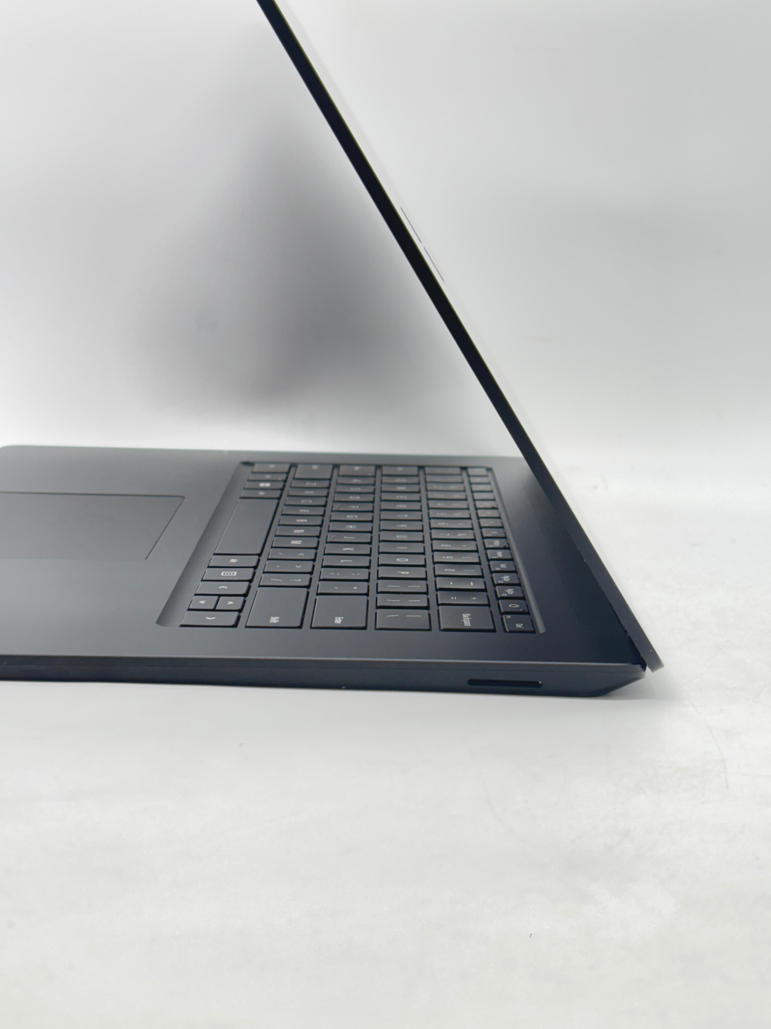 Microsoft Surface Laptop 4 1979 i7-1185G7 16GB RAM 512GB SSD Black - Used