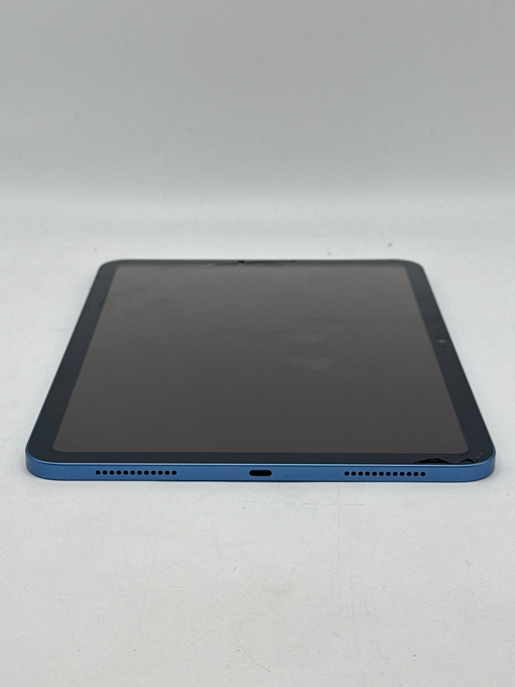 Apple iPad (11th Gen) A16 128GB Wi-Fi Tablet Blue - For Parts (Read Desc)