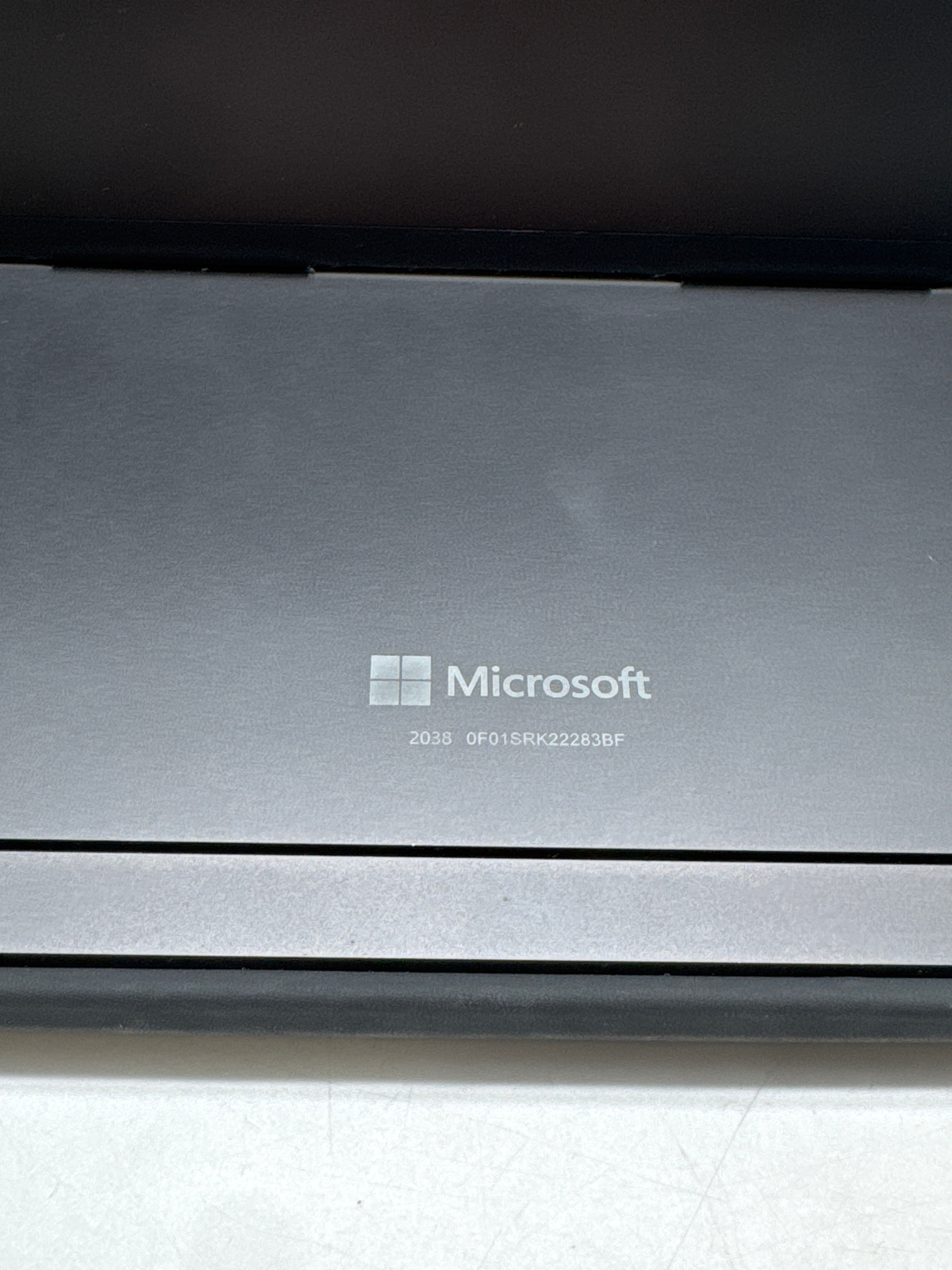 Microsoft Surface Pro 9 2038 13" Core i5-1245U 16GB RAM 256GB SSD - Used